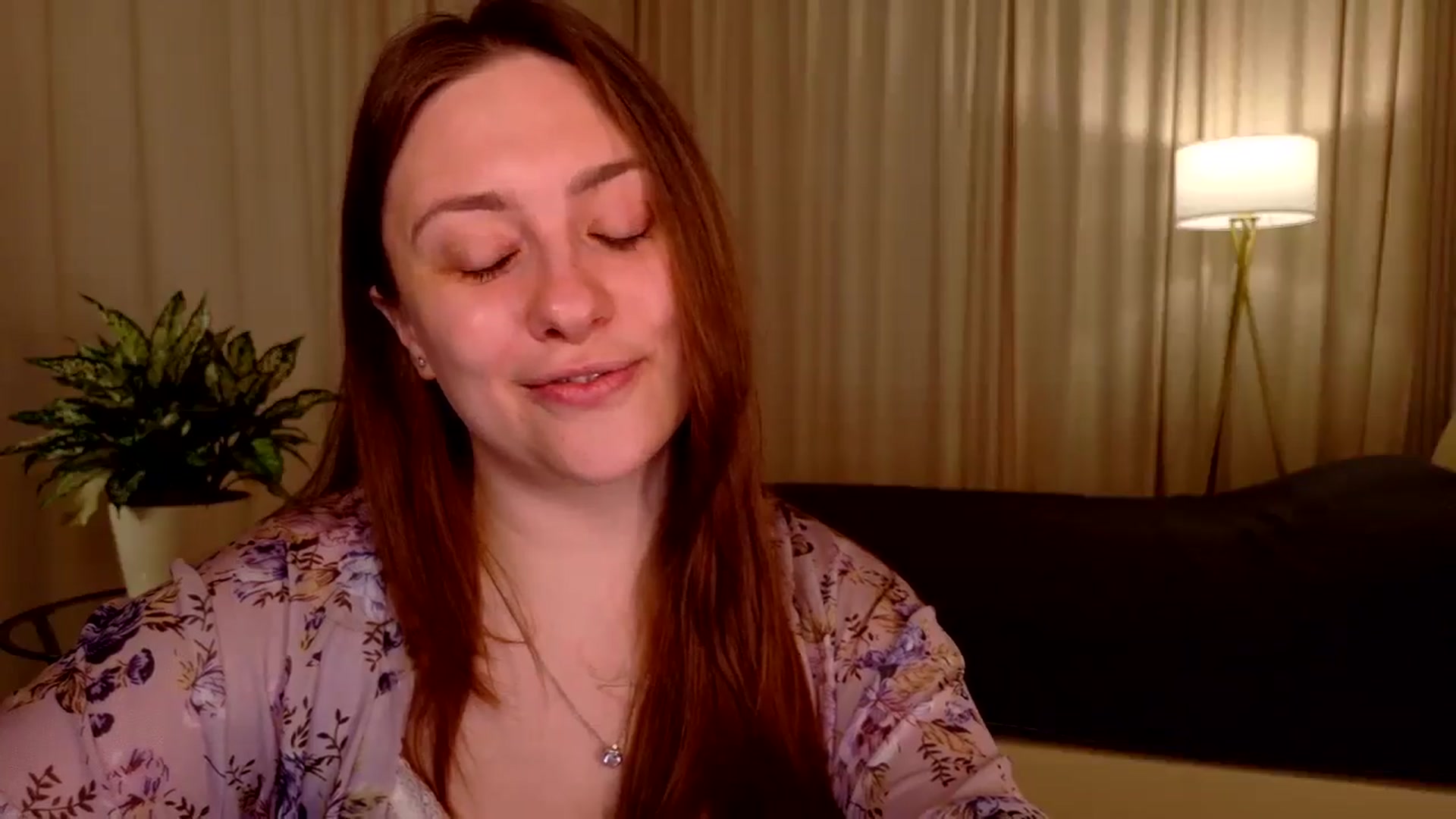 Gallery image thumbnail from QueenOfTease_'s myfreecams stream on, 04/09/2026, 05:14 image 12 of 20