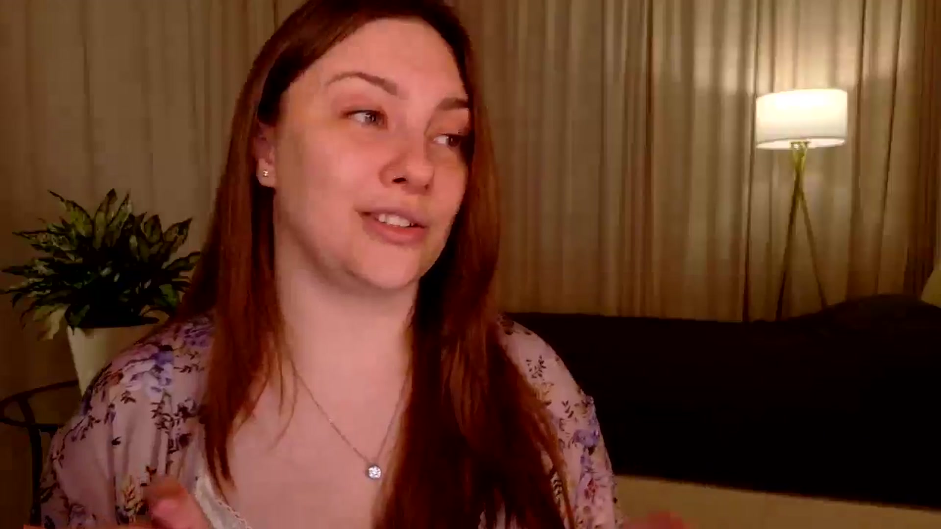 Gallery image thumbnail from QueenOfTease_'s myfreecams stream on, 04/09/2026, 05:14 image 17 of 20