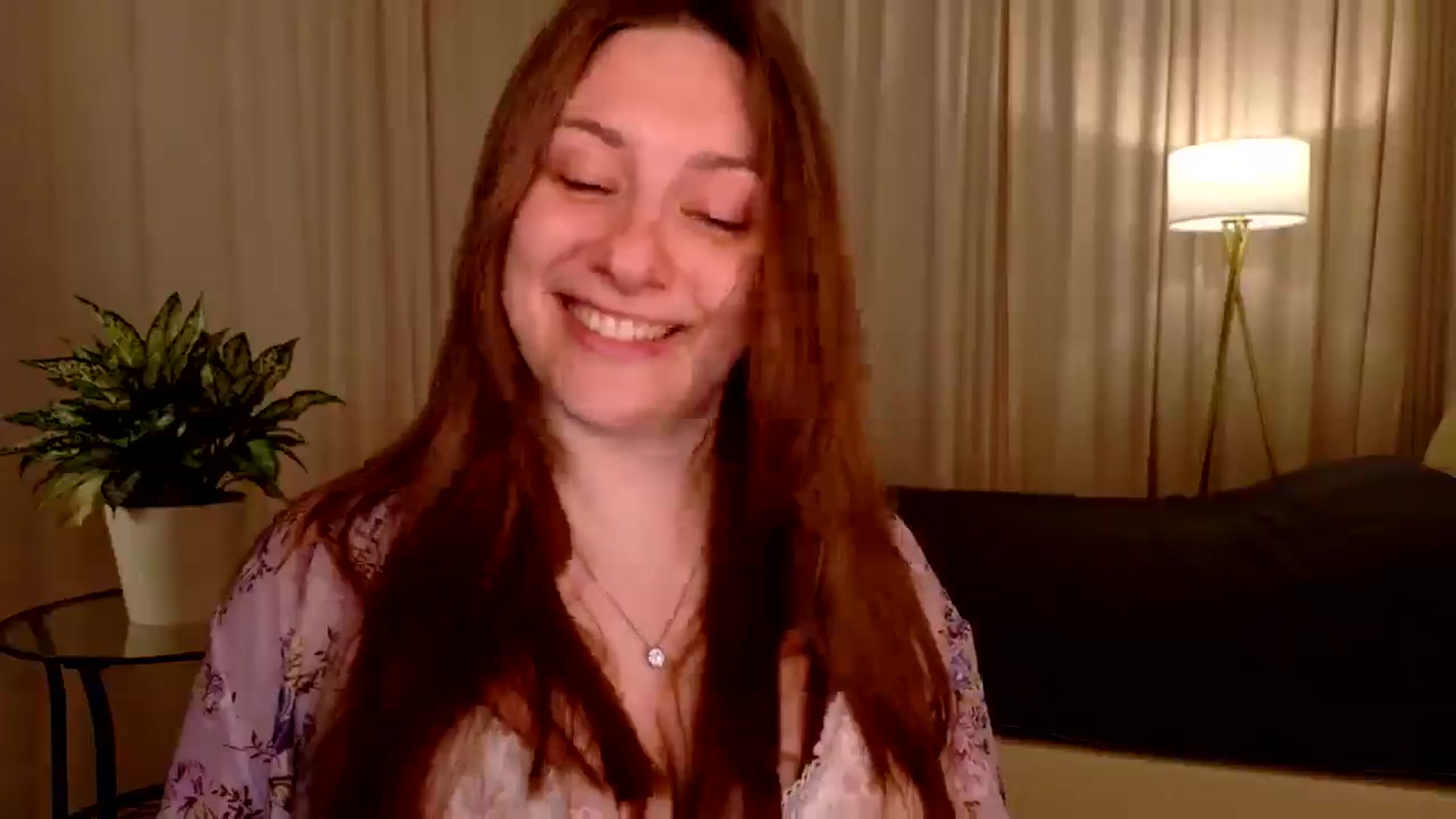 Gallery image thumbnail from QueenOfTease_'s myfreecams stream on, 04/09/2026, 05:14 image 19 of 20
