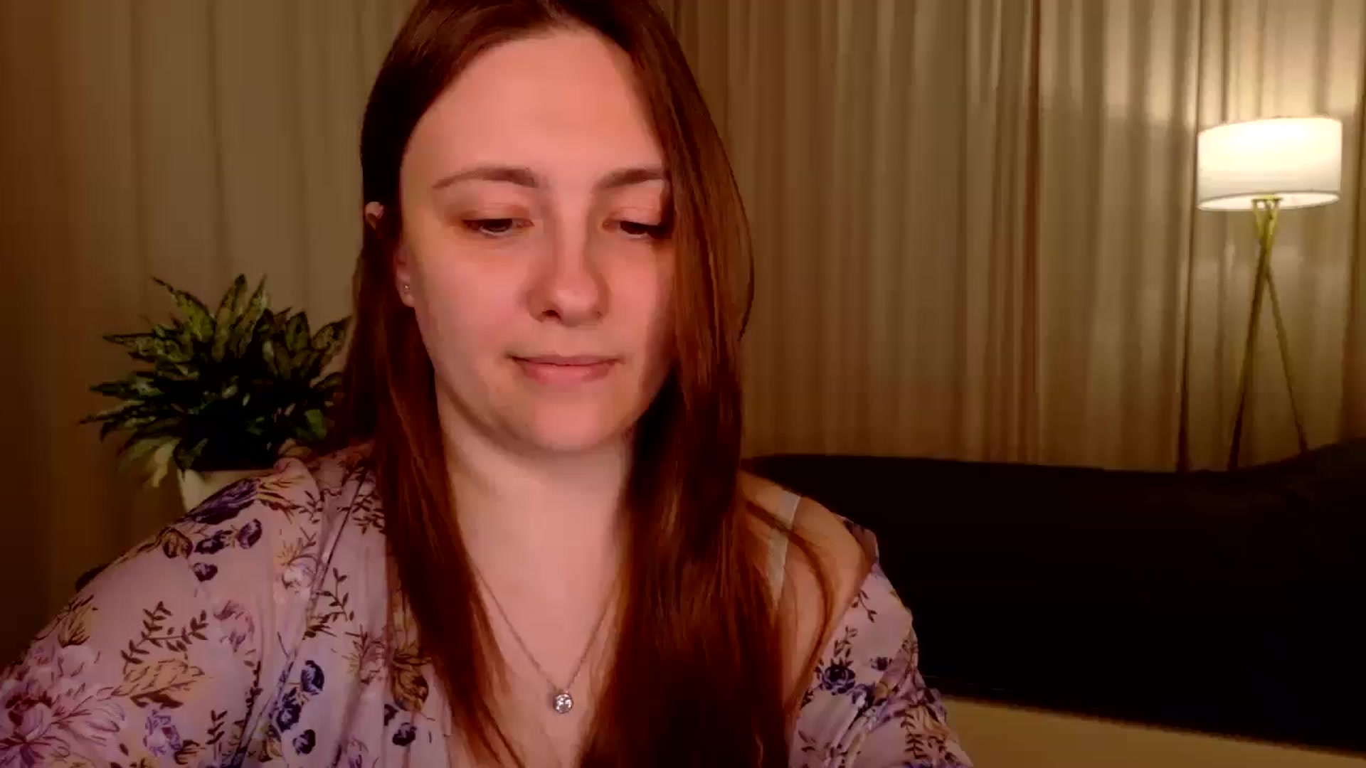 Gallery image thumbnail from QueenOfTease_'s myfreecams stream on, 04/09/2026, 06:01 image 1 of 20