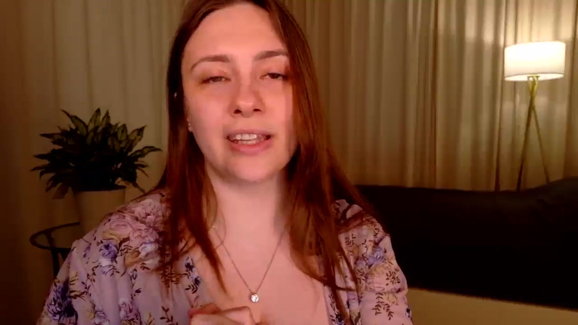 Gallery image thumbnail from QueenOfTease_'s myfreecams stream on, 04/09/2026, 06:57 image 14 of 20