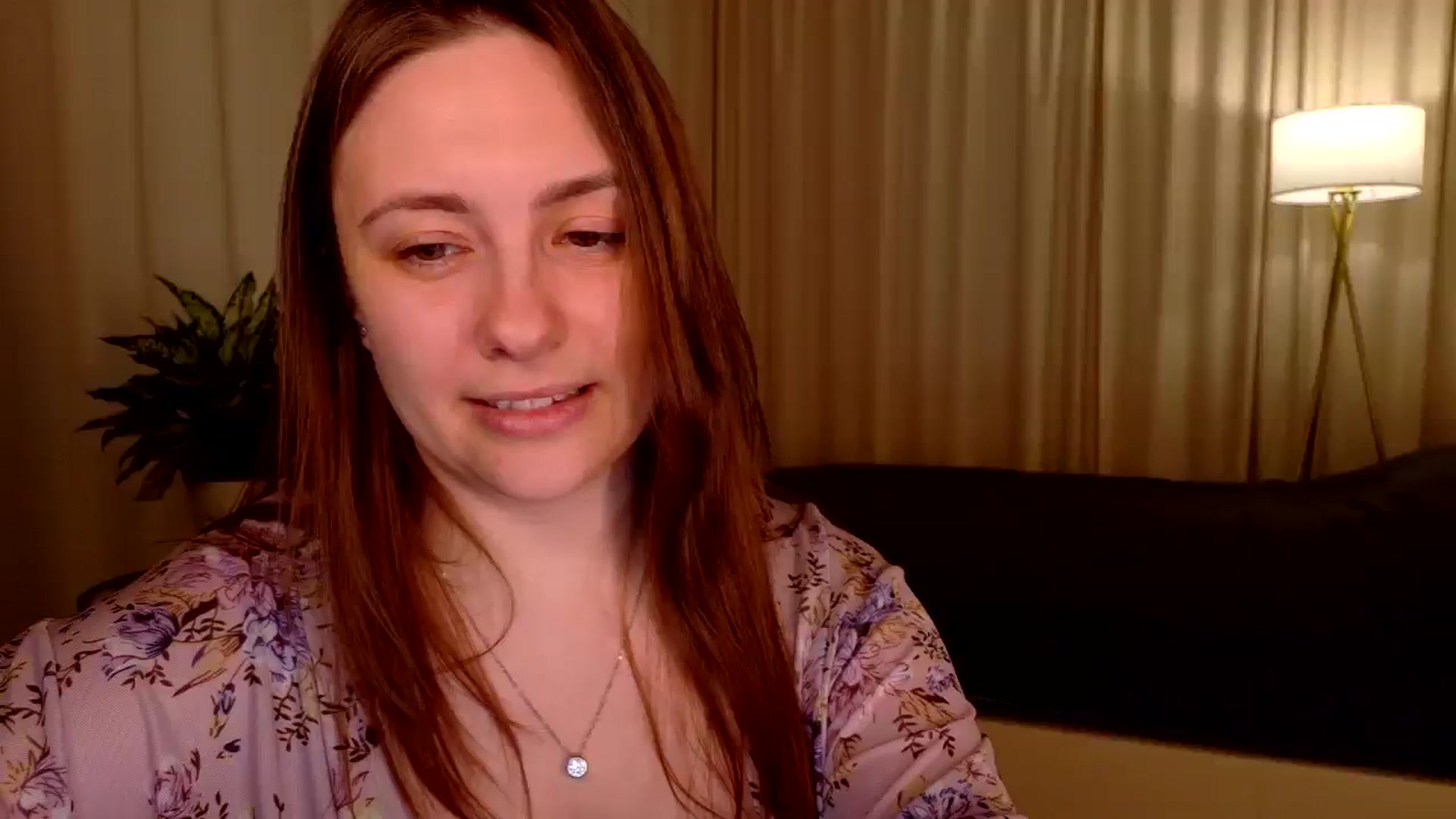 Gallery image thumbnail from QueenOfTease_'s myfreecams stream on, 04/09/2026, 06:57 image 18 of 20