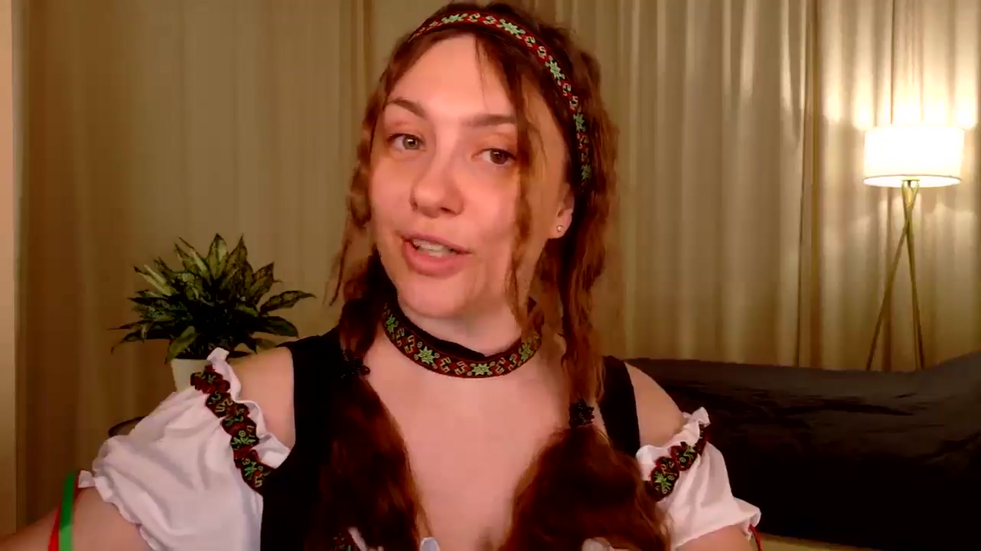 Gallery image thumbnail from QueenOfTease_'s myfreecams stream on, 04/15/2026, 07:32 image 19 of 20