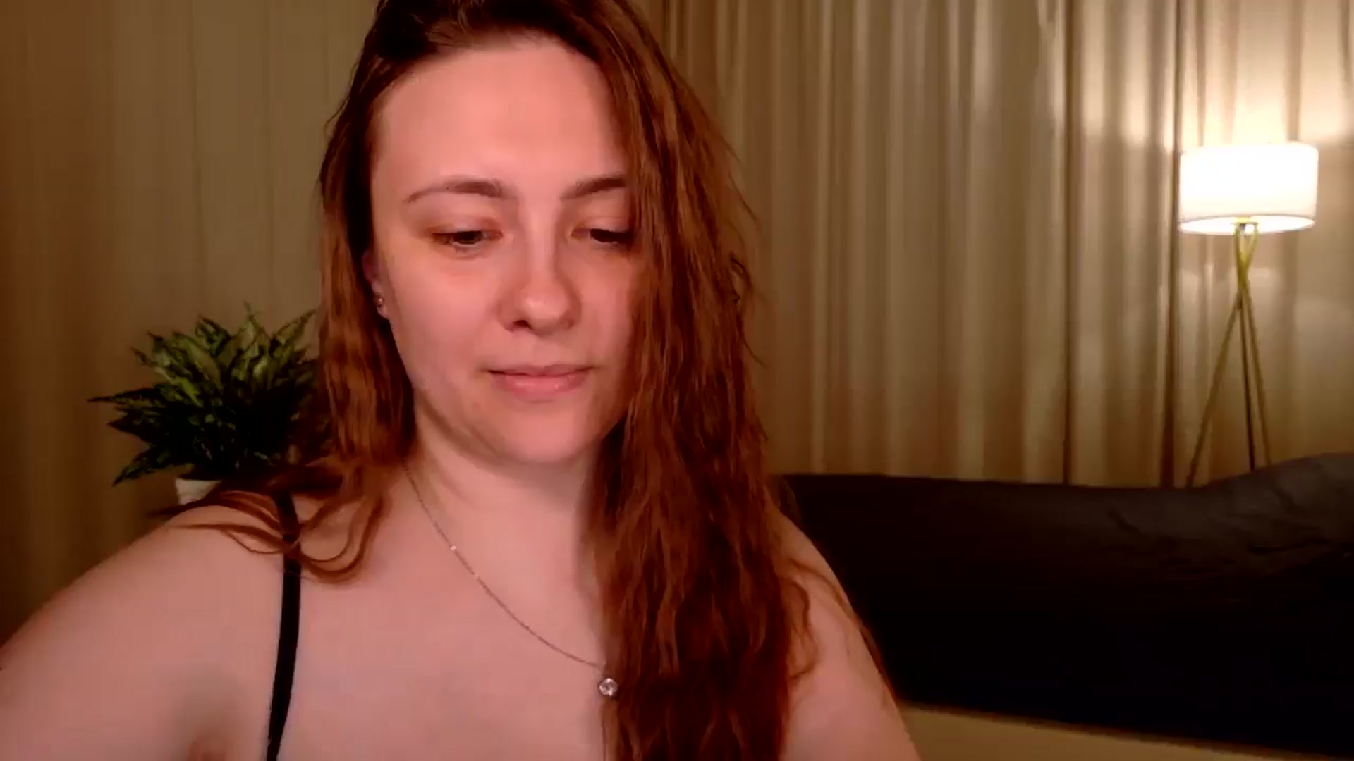Gallery image thumbnail from QueenOfTease_'s myfreecams stream on, 04/16/2026, 06:07 image 7 of 20