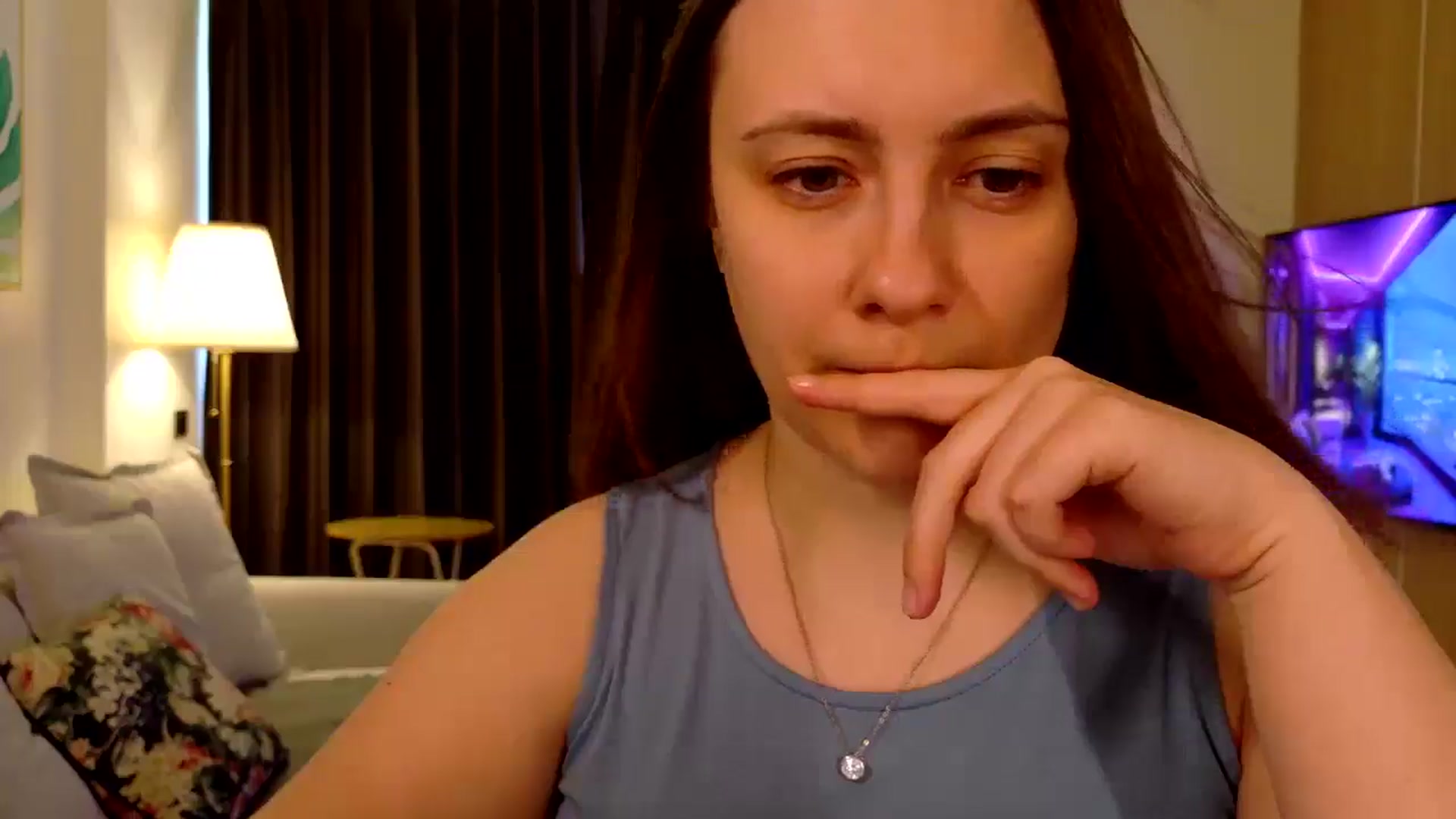 Gallery image thumbnail from QueenOfTease_'s myfreecams stream on, 04/27/2026, 04:24 image 16 of 20