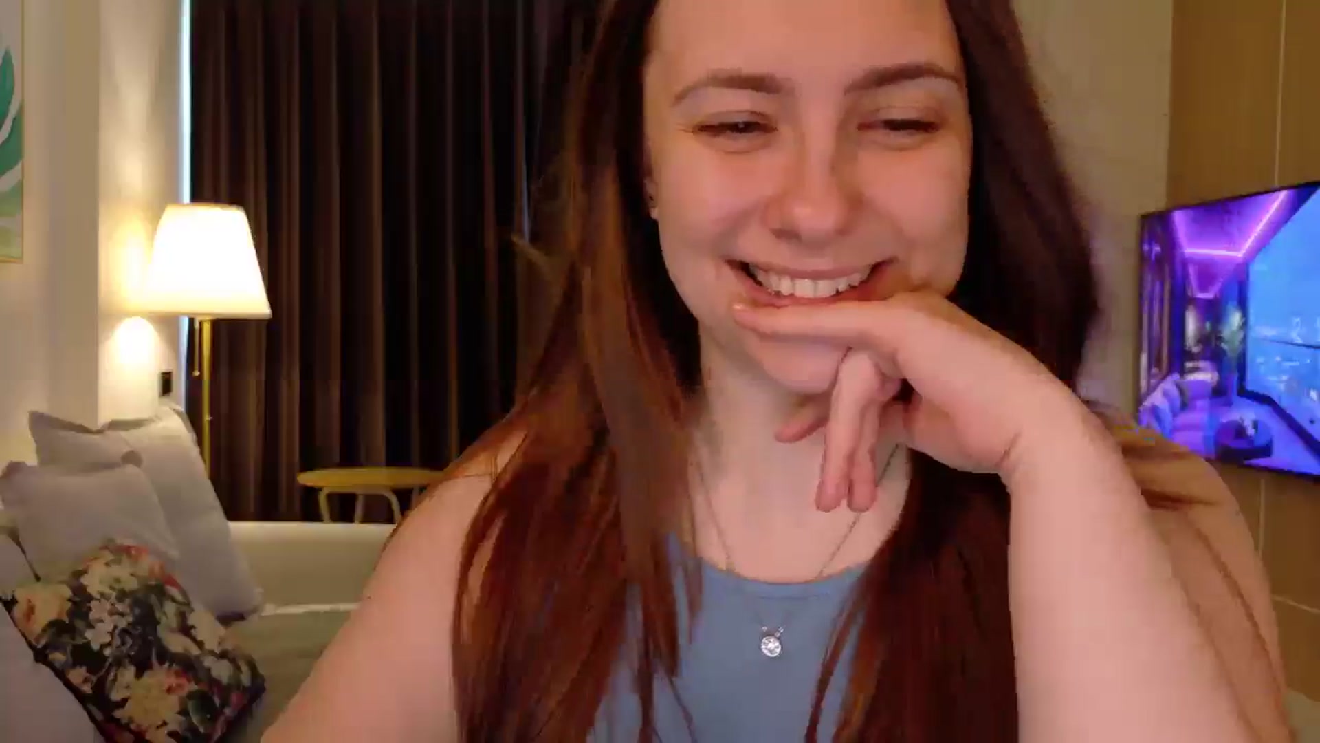 Gallery image thumbnail from QueenOfTease_'s myfreecams stream on, 04/27/2026, 04:24 image 2 of 20