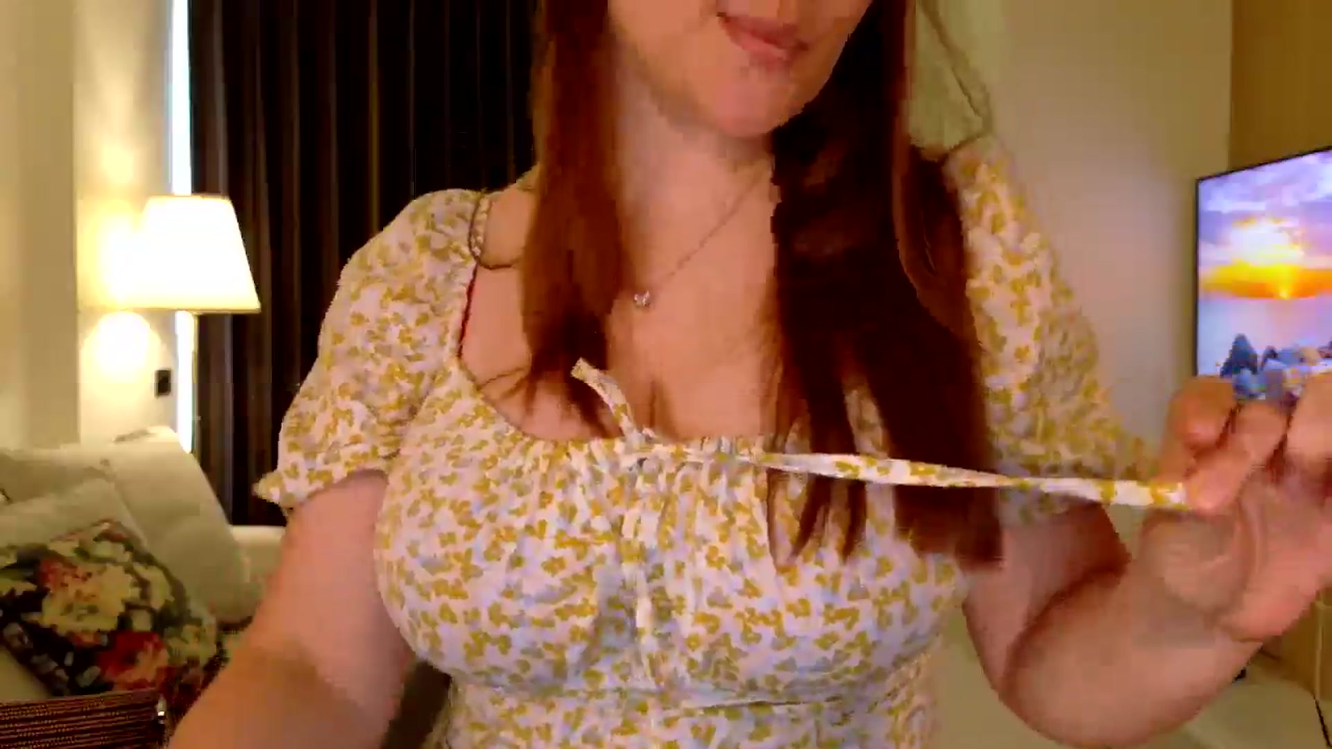 Gallery image thumbnail from QueenOfTease_'s myfreecams stream on, 05/05/2026, 05:36 image 18 of 20