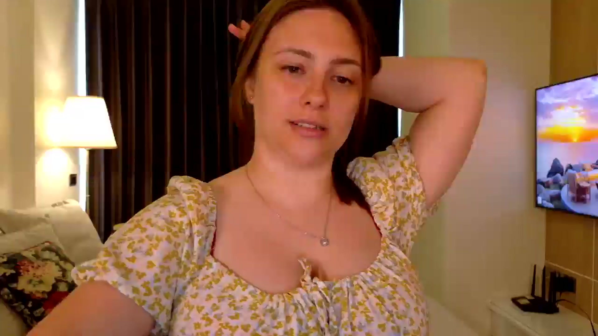 Gallery image thumbnail from QueenOfTease_'s myfreecams stream on, 05/05/2026, 05:36 image 13 of 20