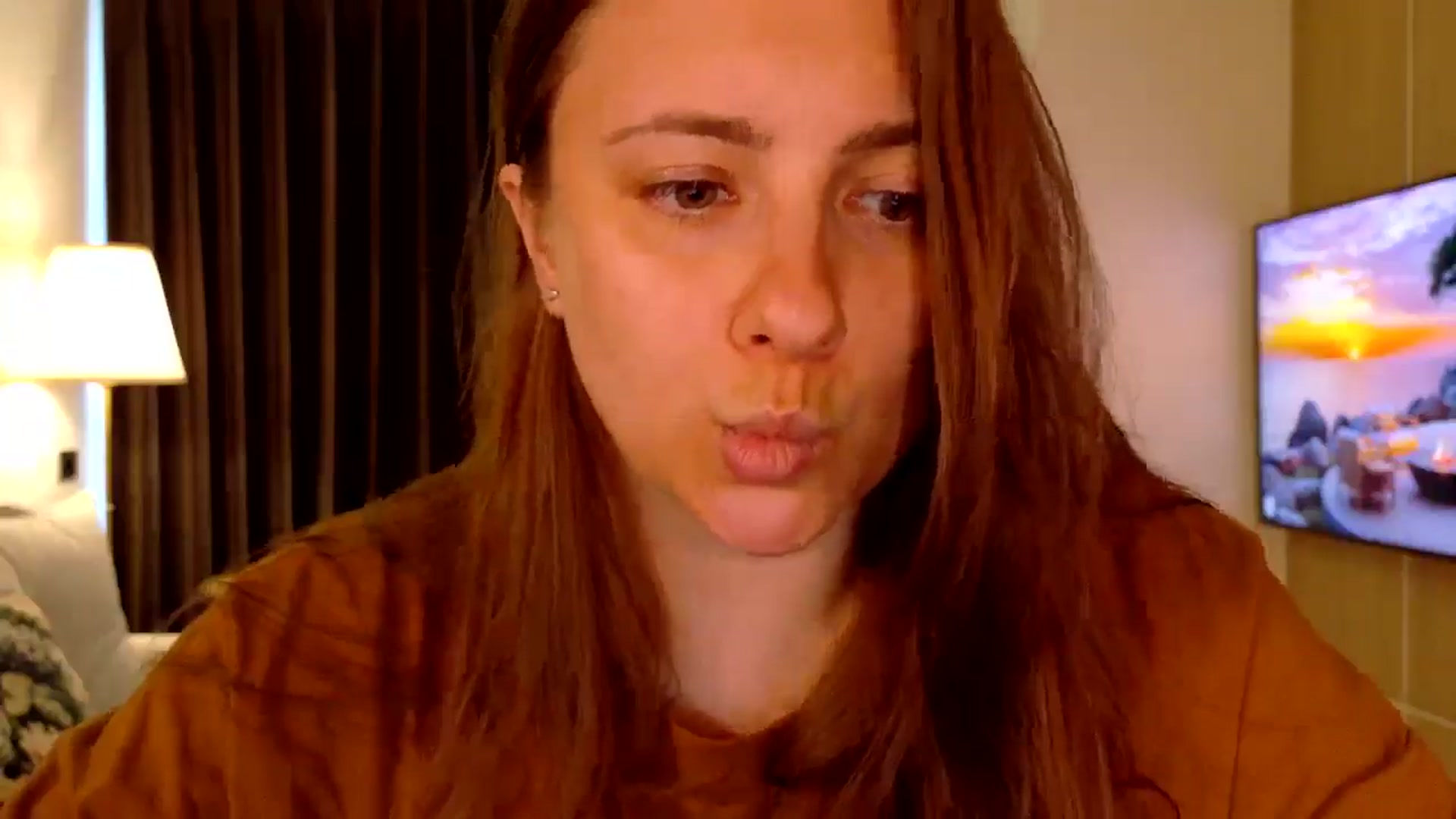 Gallery image thumbnail from QueenOfTease_'s myfreecams stream on, 05/08/2026, 06:32 image 11 of 20