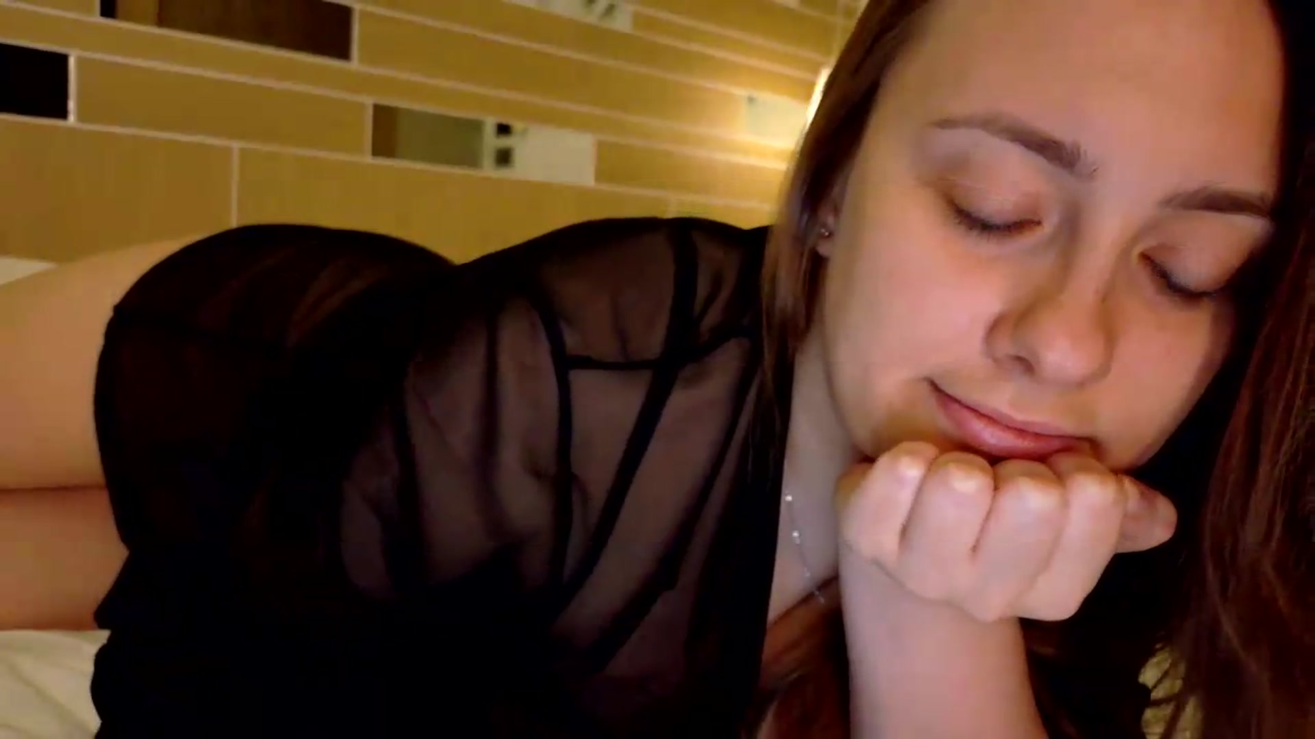 Gallery image thumbnail from QueenOfTease_'s myfreecams stream on, 05/15/2026, 05:50 image 9 of 20