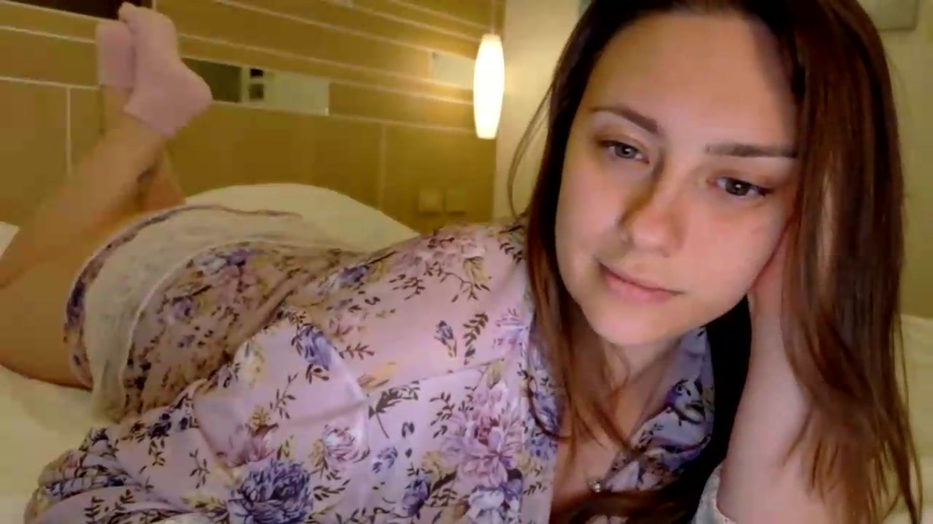 Gallery image thumbnail from QueenOfTease_'s myfreecams stream on, 05/16/2026, 07:22 image 17 of 20