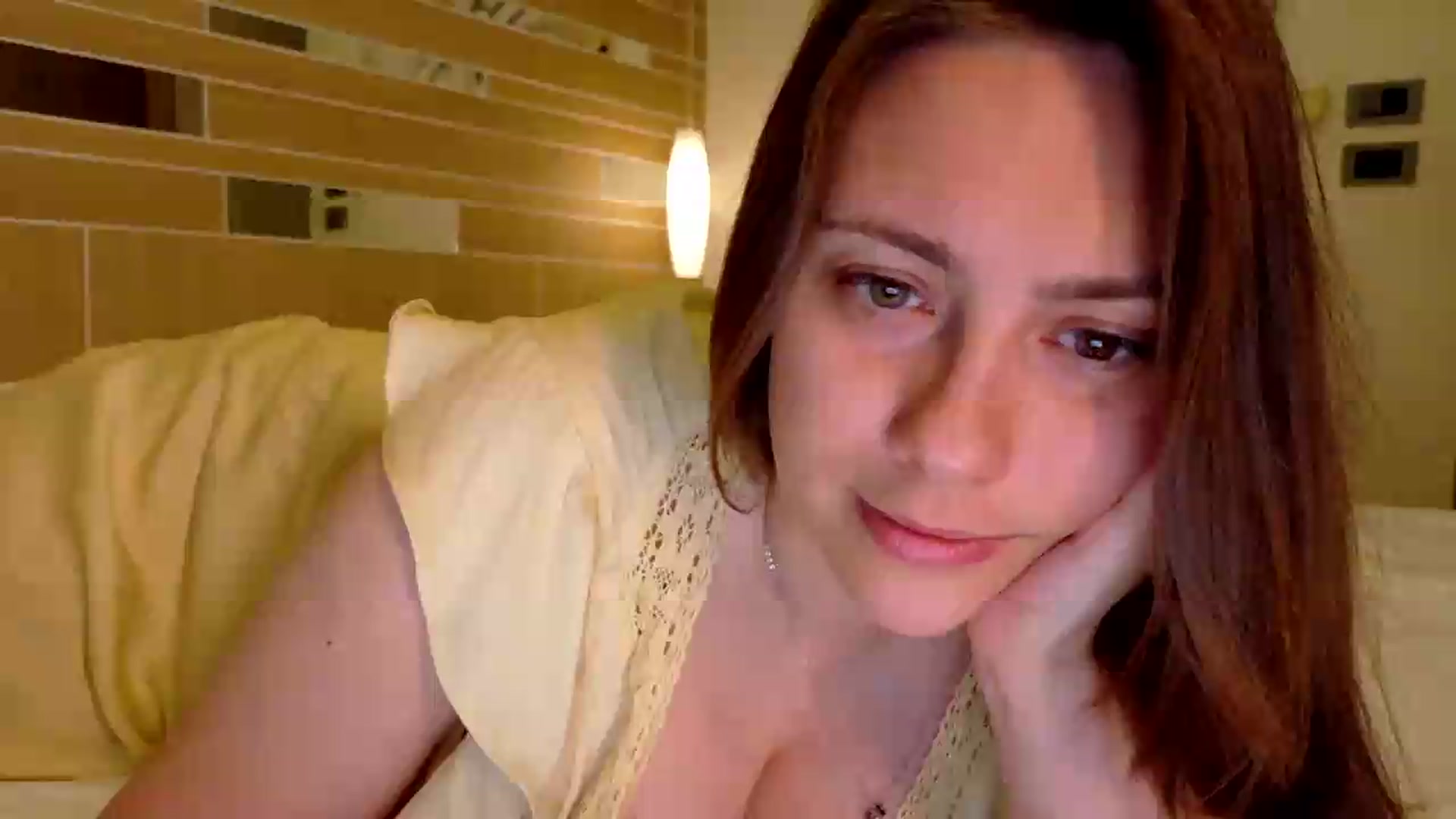 Gallery image thumbnail from QueenOfTease_'s myfreecams stream on, 05/18/2026, 06:35 image 4 of 20