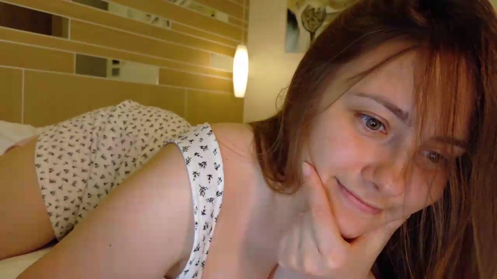 Gallery image thumbnail from QueenOfTease_'s myfreecams stream on, 05/19/2026, 07:00 image 8 of 20