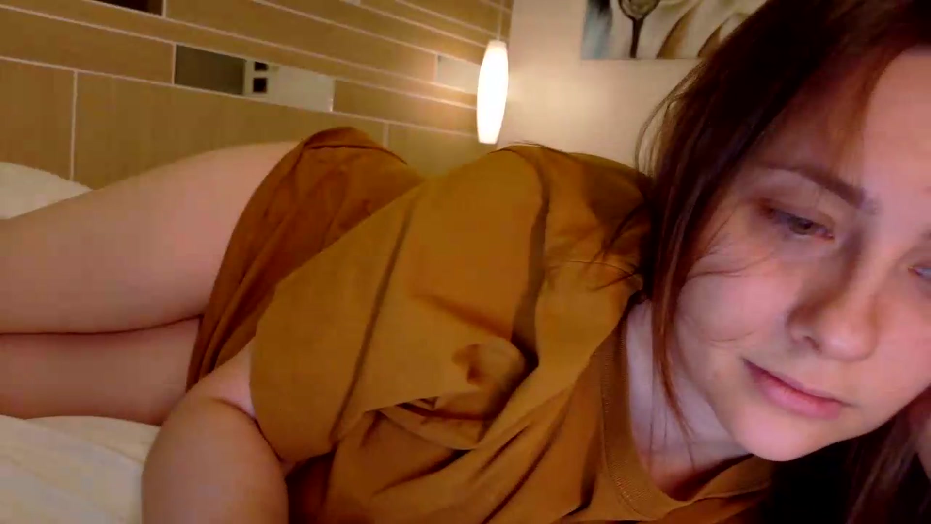 Gallery image thumbnail from QueenOfTease_'s myfreecams stream on, 05/26/2026, 06:30 image 19 of 20