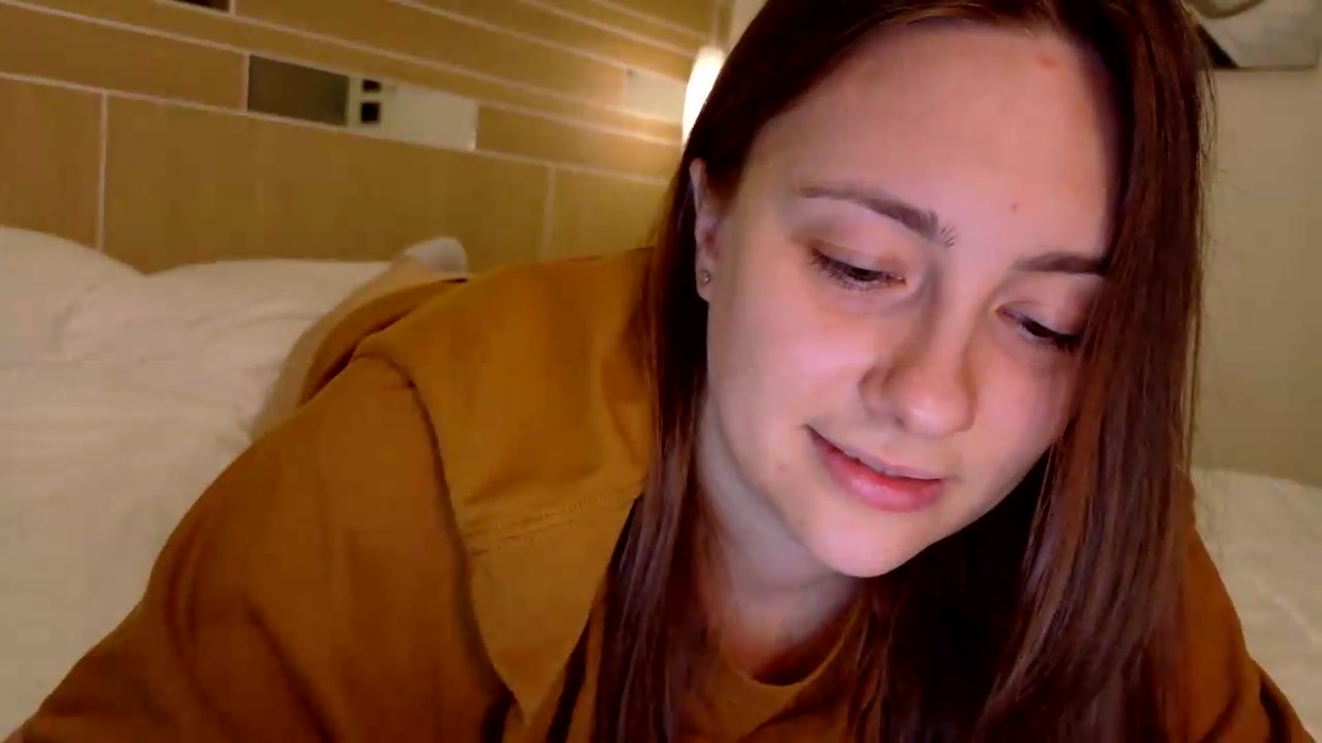 Gallery image thumbnail from QueenOfTease_'s myfreecams stream on, 05/26/2026, 06:30 image 14 of 20
