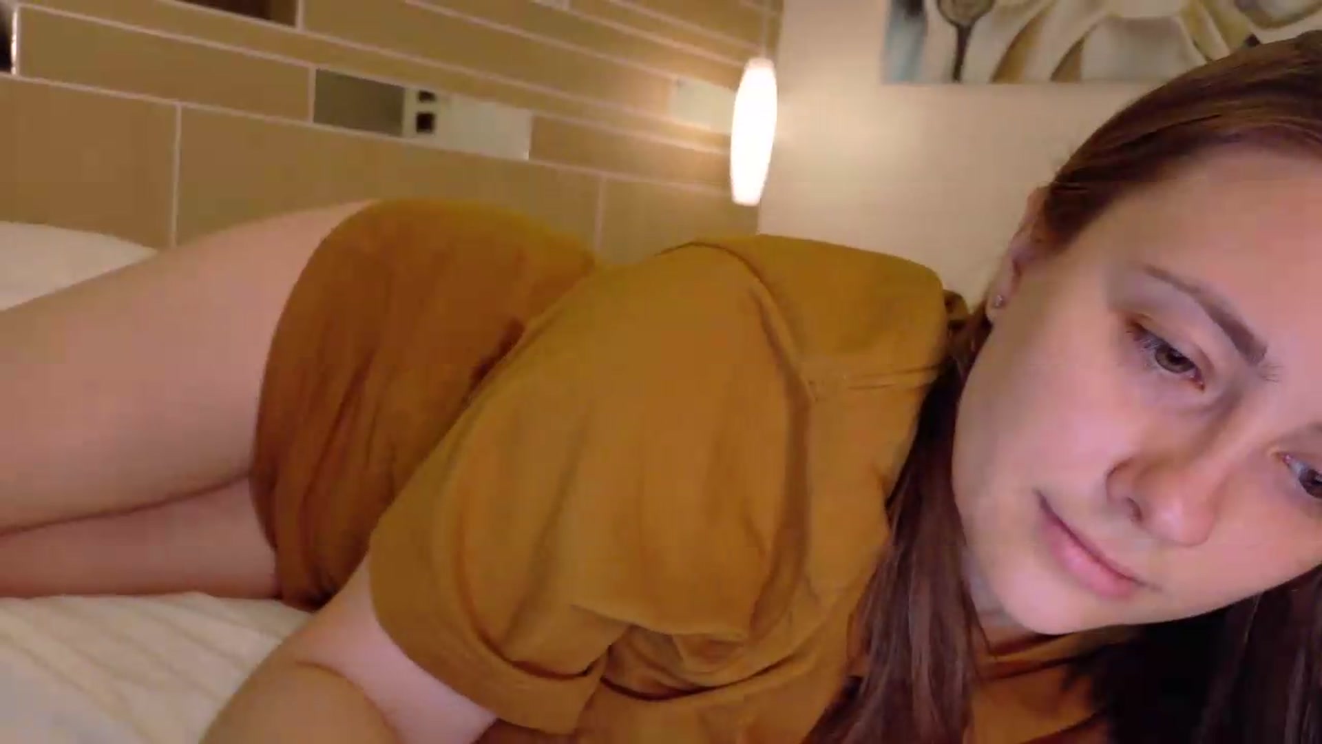 Gallery image thumbnail from QueenOfTease_'s myfreecams stream on, 05/26/2026, 06:30 image 3 of 20
