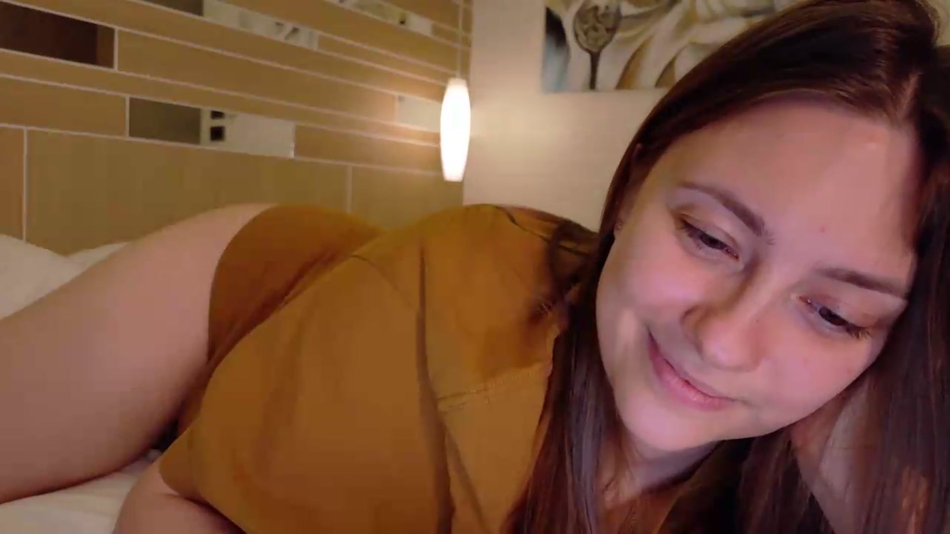 Gallery image thumbnail from QueenOfTease_'s myfreecams stream on, 05/26/2026, 07:38 image 15 of 20