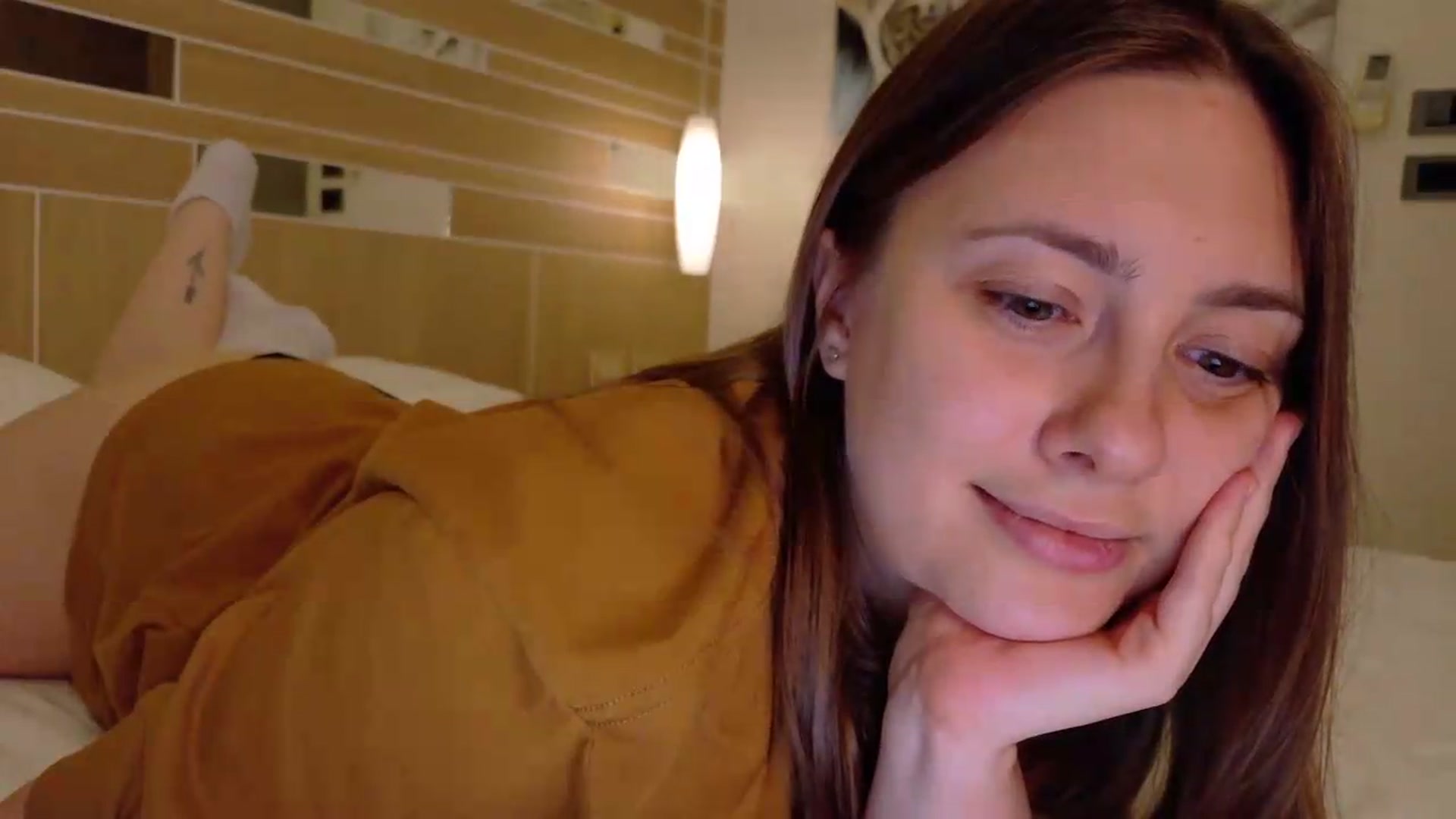 Gallery image thumbnail from QueenOfTease_'s myfreecams stream on, 05/26/2026, 07:38 image 17 of 20
