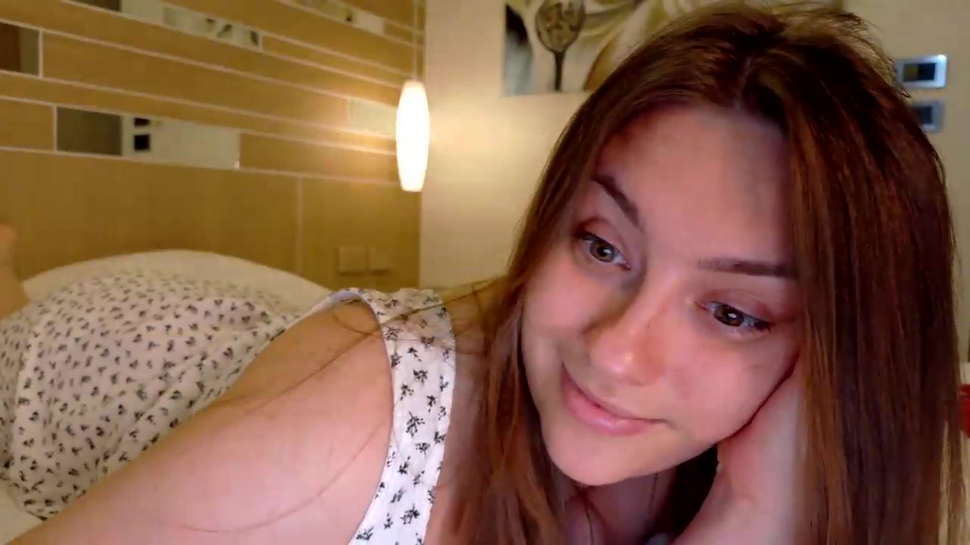 Gallery image thumbnail from QueenOfTease_'s myfreecams stream on, 05/30/2026, 06:30 image 18 of 20