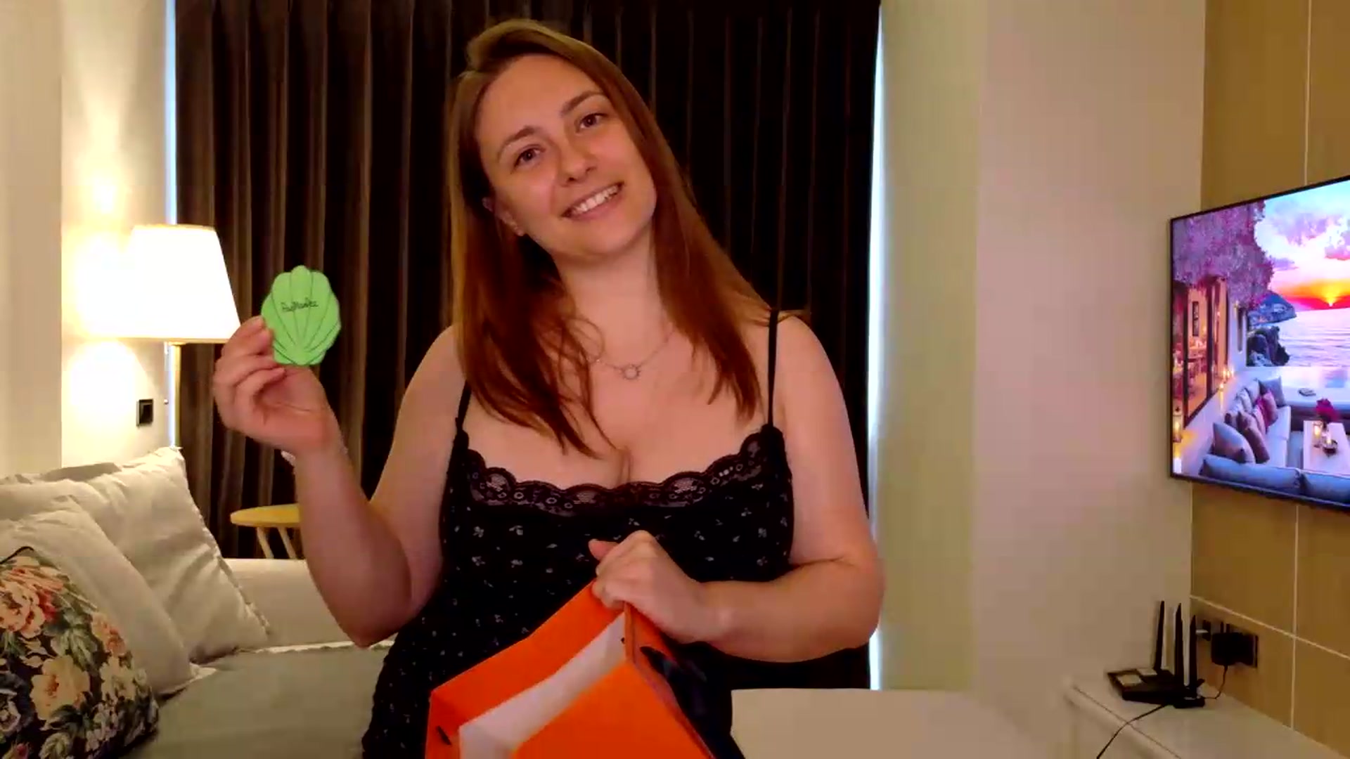 Gallery image thumbnail from QueenOfTease_'s myfreecams stream on, 06/01/2026, 07:10 image 20 of 20