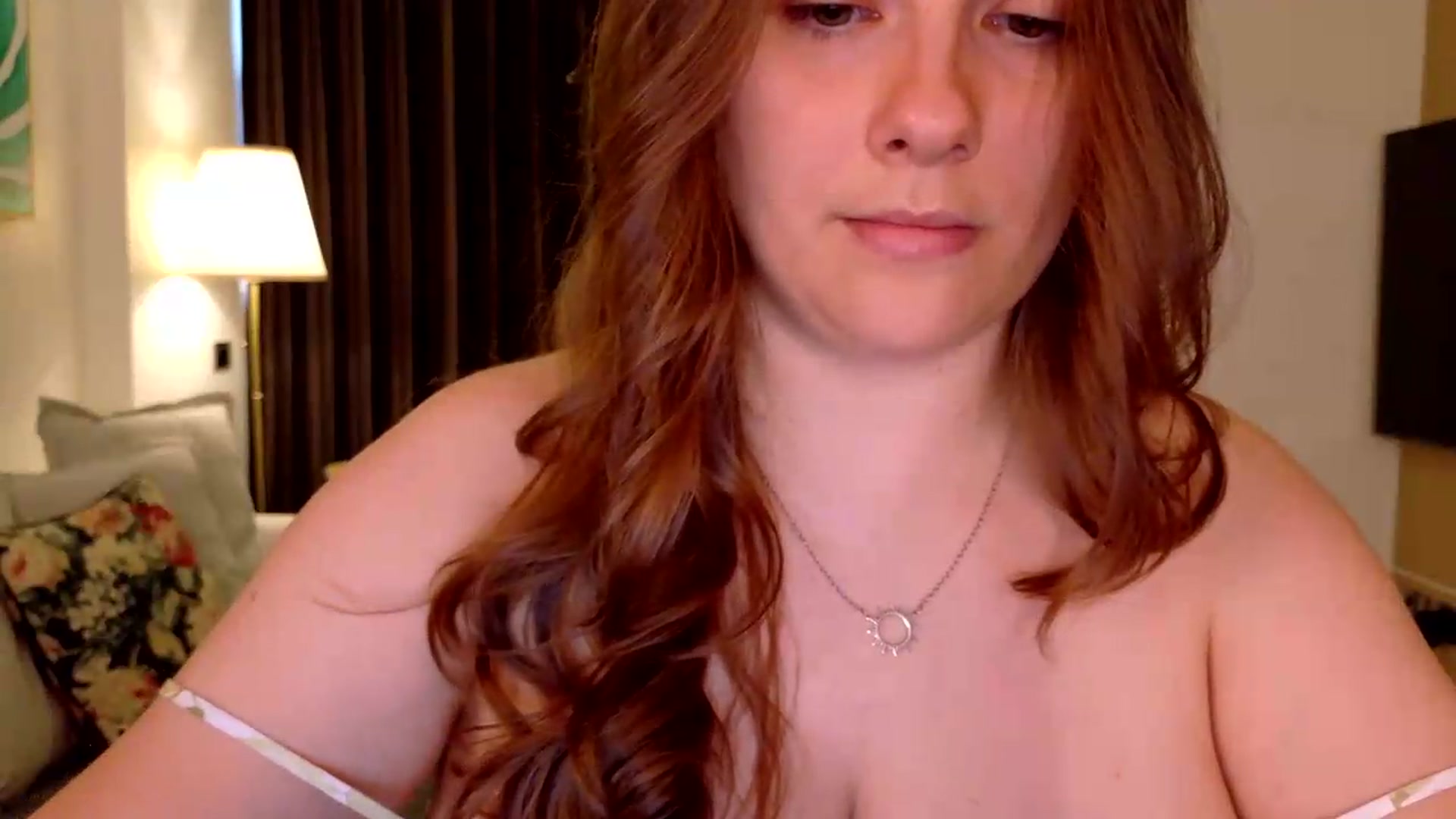 Gallery image thumbnail from QueenOfTease_'s myfreecams stream on, 06/09/2026, 06:02 image 10 of 20