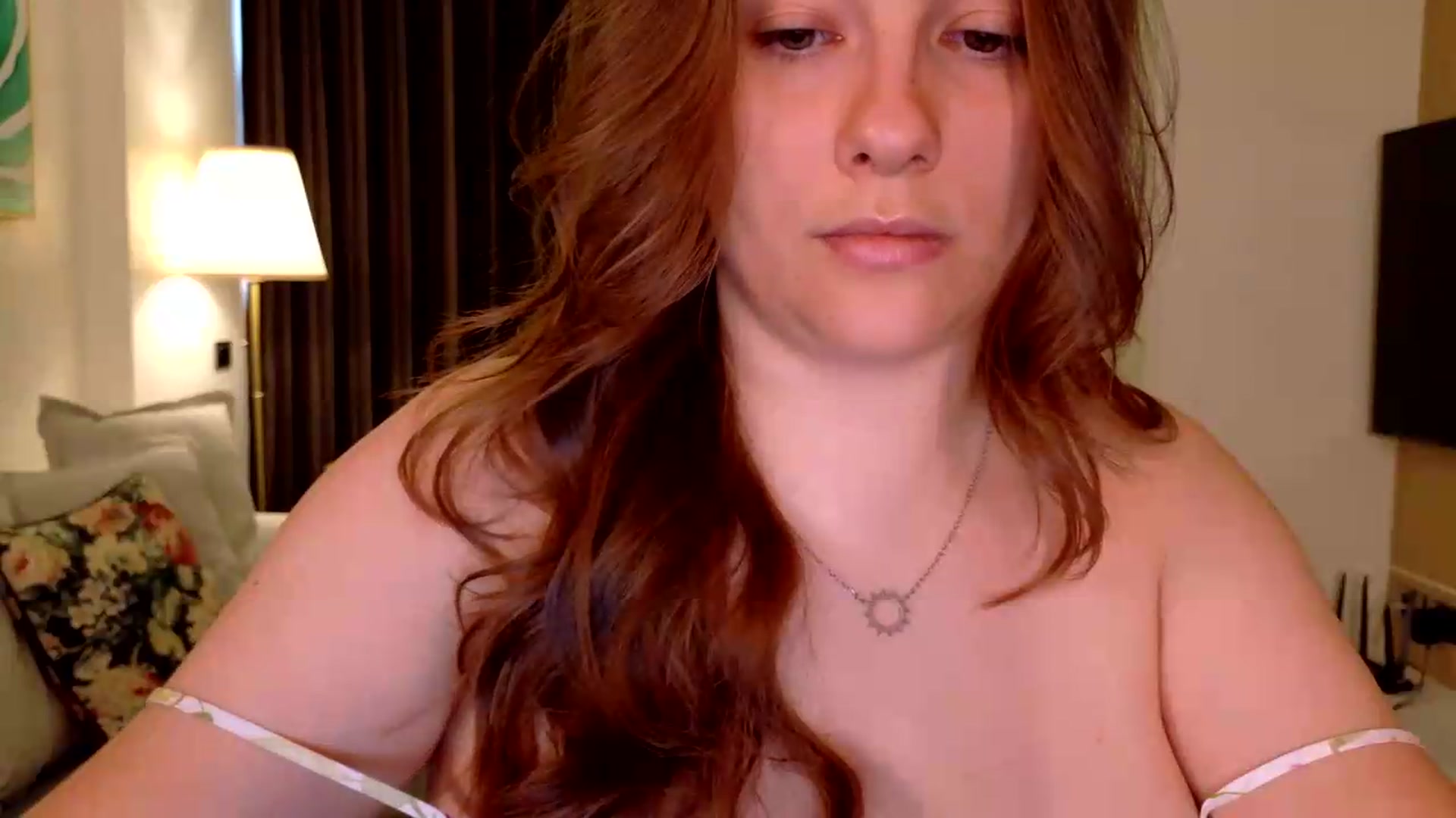 Gallery image thumbnail from QueenOfTease_'s myfreecams stream on, 06/09/2026, 06:02 image 4 of 20