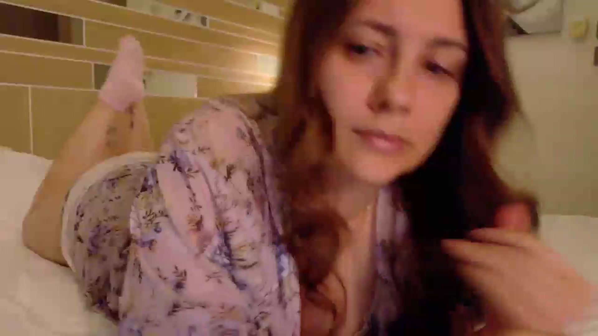 Gallery image thumbnail from QueenOfTease_'s myfreecams stream on, 06/10/2026, 06:32 image 2 of 20
