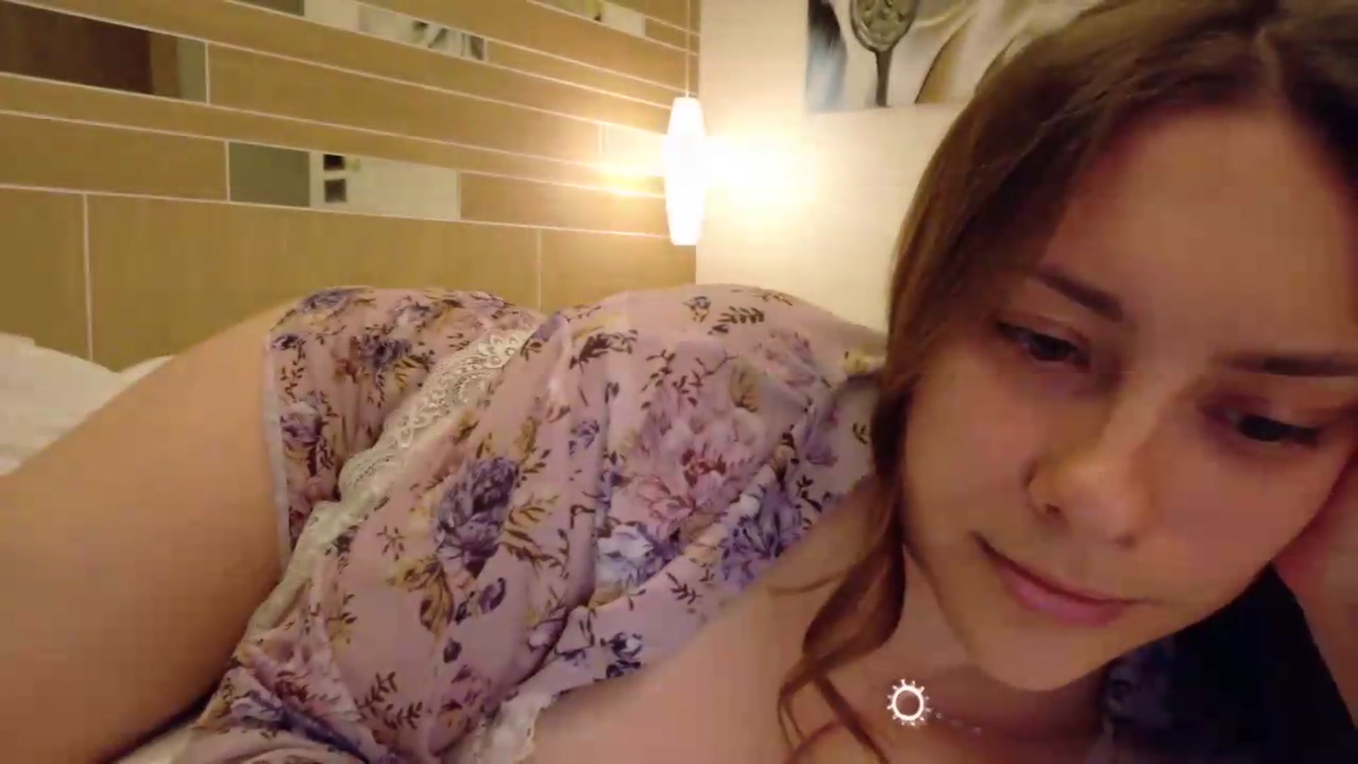Gallery image thumbnail from QueenOfTease_'s myfreecams stream on, 06/10/2026, 06:32 image 15 of 20