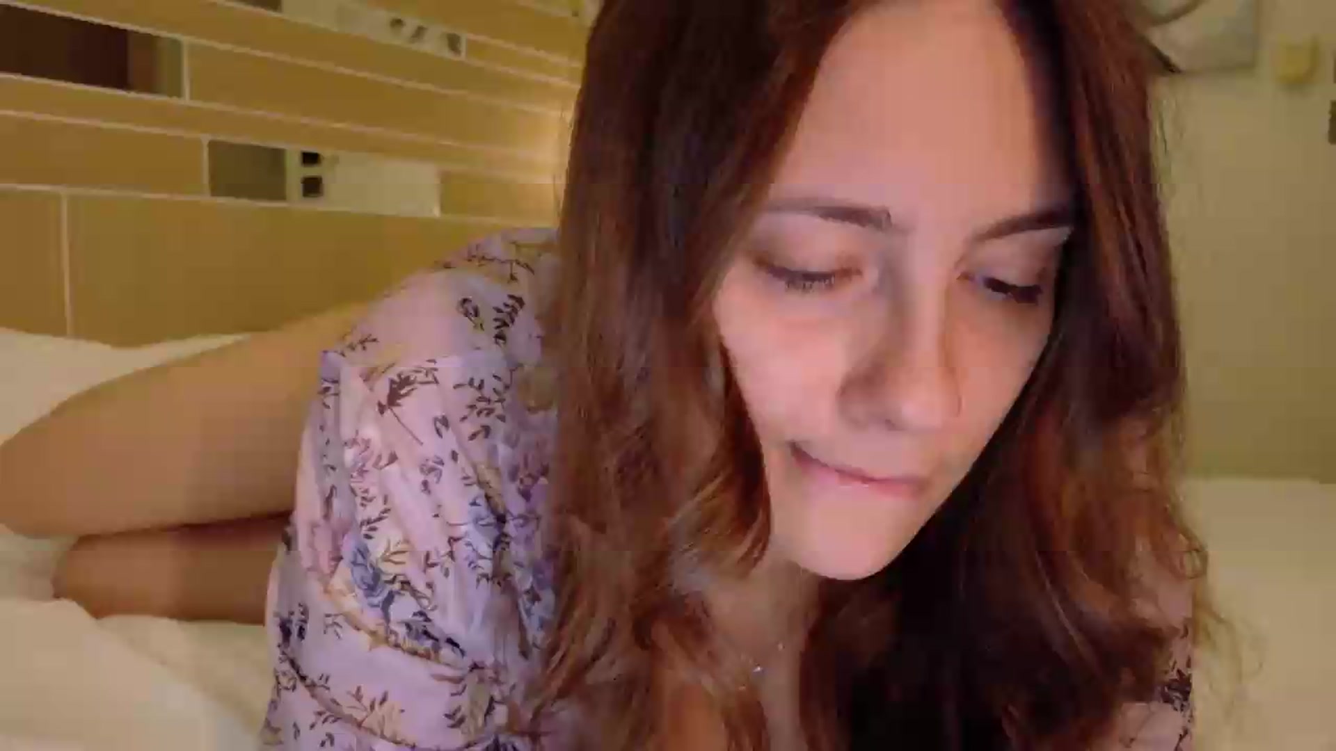 Gallery image thumbnail from QueenOfTease_'s myfreecams stream on, 06/10/2026, 06:32 image 1 of 20