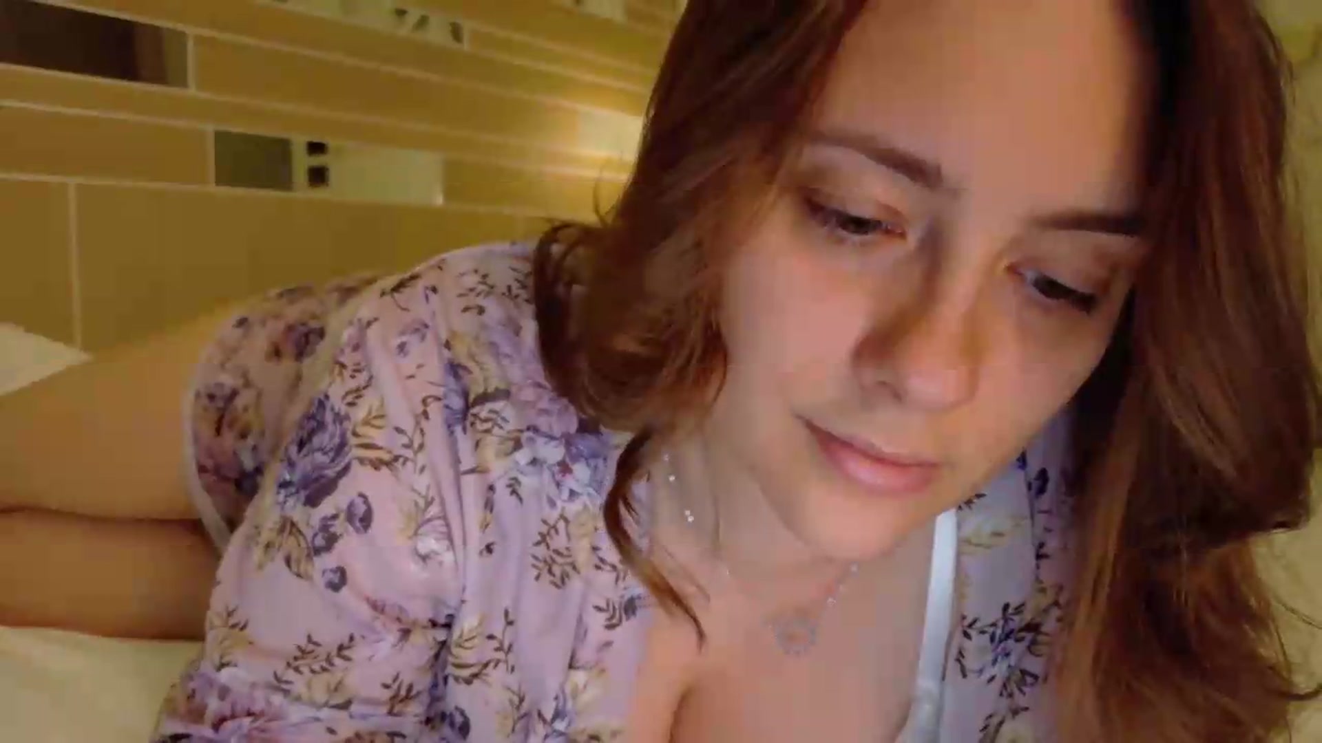 Gallery image thumbnail from QueenOfTease_'s myfreecams stream on, 06/10/2026, 06:32 image 11 of 20