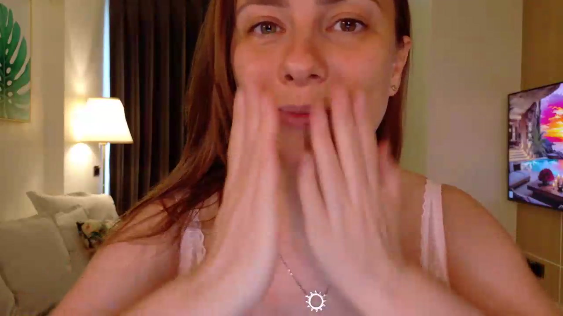 Gallery image thumbnail from QueenOfTease_'s myfreecams stream on, 06/14/2026, 07:43 image 13 of 20