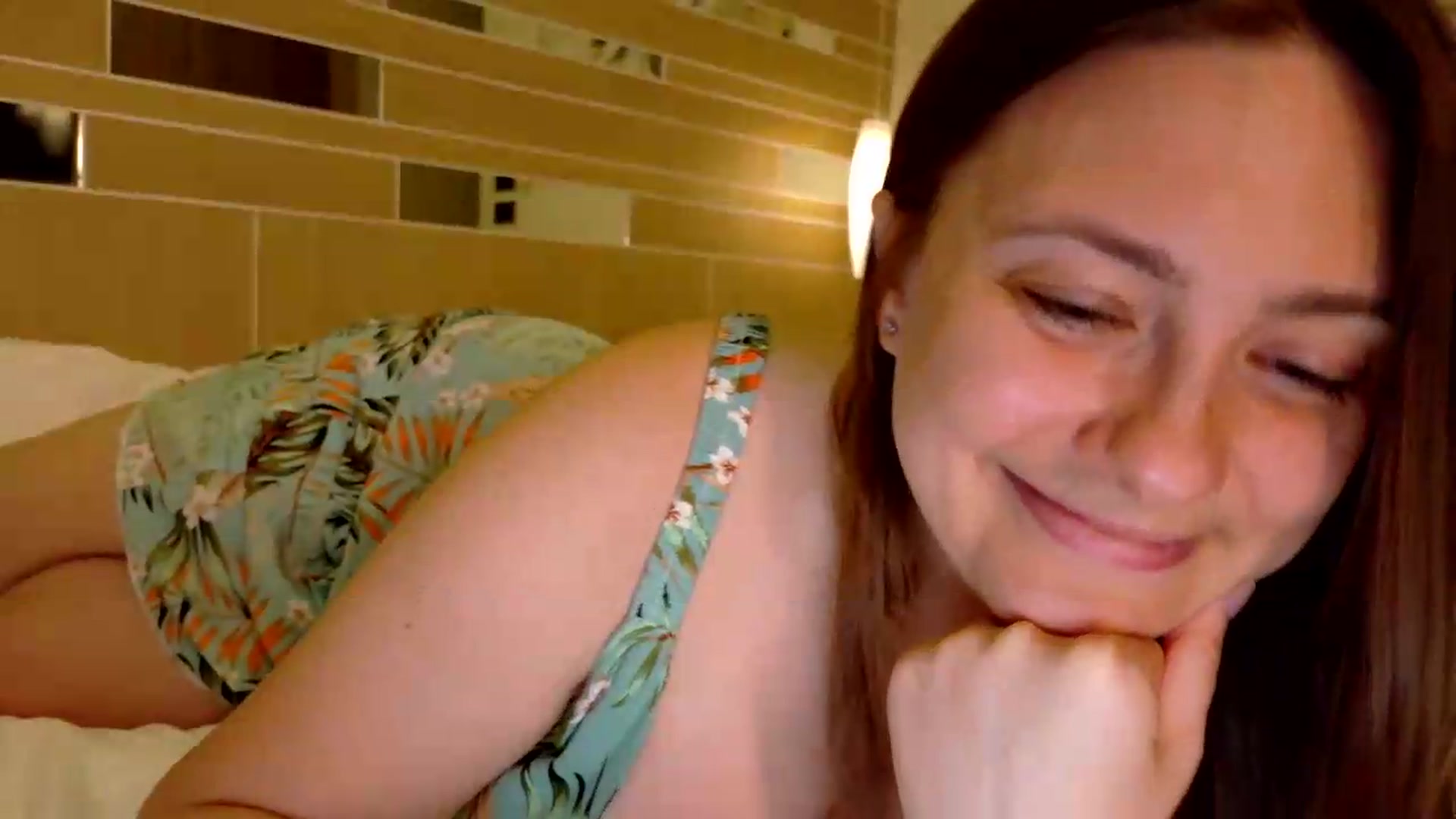 Gallery image thumbnail from QueenOfTease_'s myfreecams stream on, 06/15/2026, 06:23 image 6 of 20
