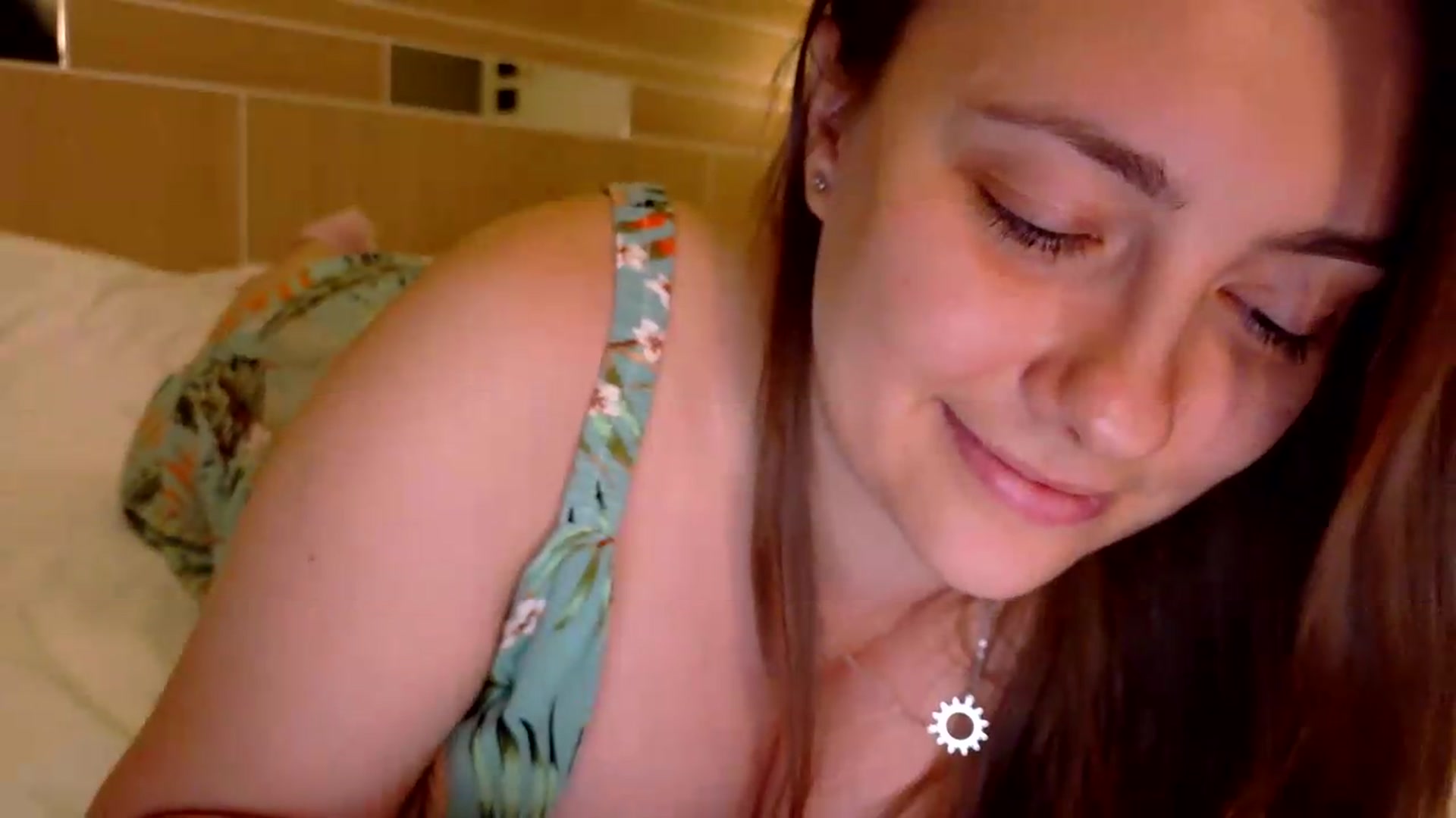 Gallery image thumbnail from QueenOfTease_'s myfreecams stream on, 06/15/2026, 07:32 image 8 of 20