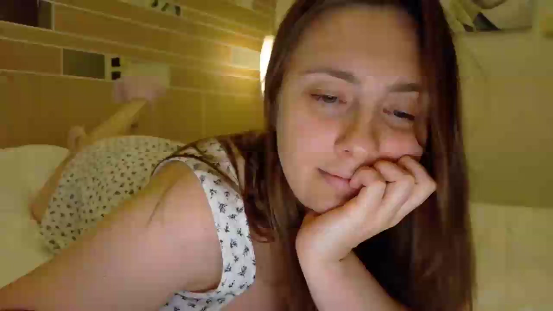 Gallery image thumbnail from QueenOfTease_'s myfreecams stream on, 06/16/2026, 06:32 image 17 of 20