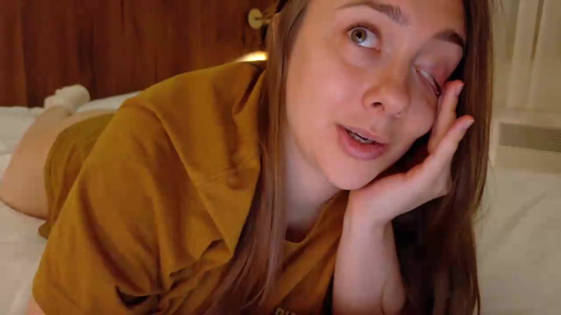 Gallery image thumbnail from QueenOfTease_'s myfreecams stream on, 06/22/2026, 06:54 image 4 of 20