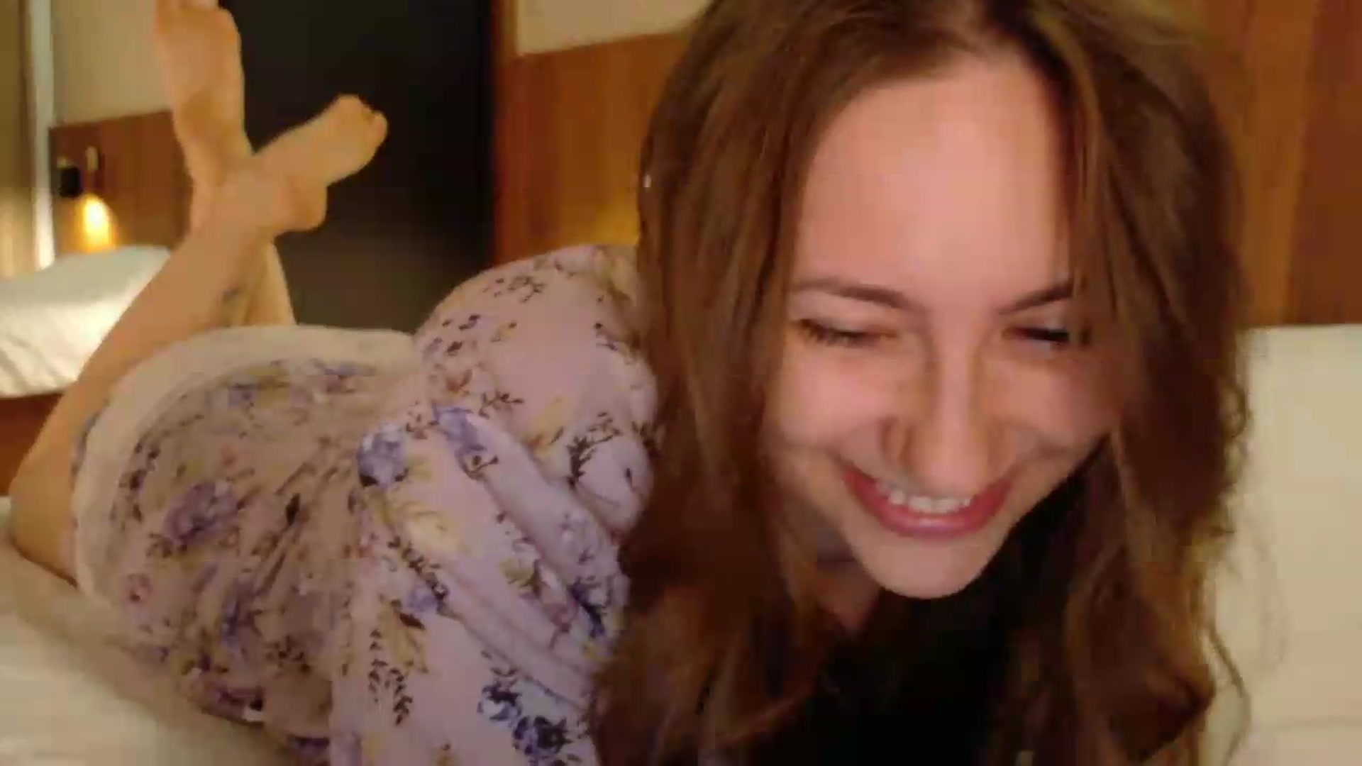 Gallery image thumbnail from QueenOfTease_'s myfreecams stream on, 06/25/2026, 06:14 image 13 of 20