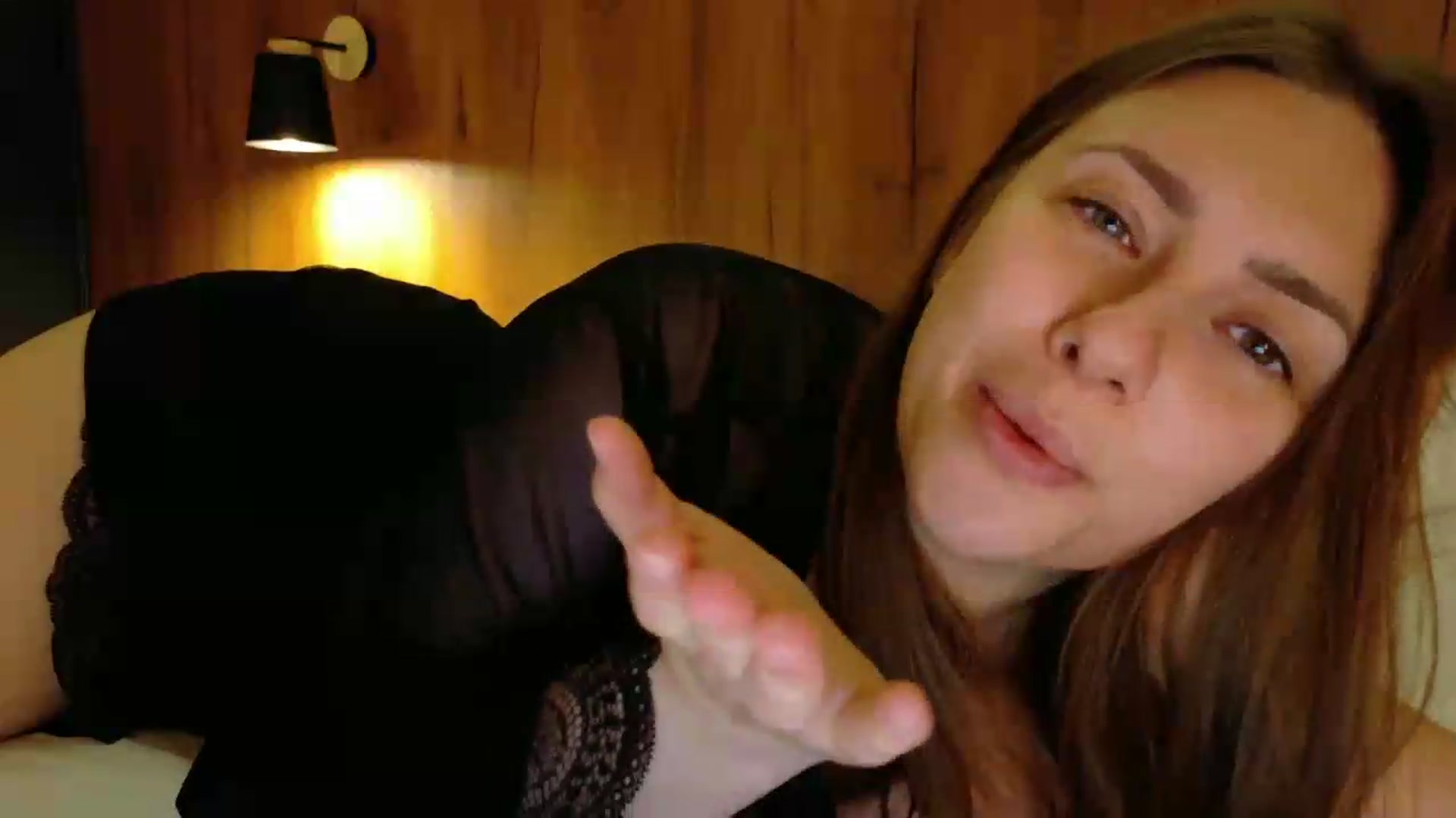 Gallery image thumbnail from QueenOfTease_'s myfreecams stream on, 06/28/2026, 07:00 image 2 of 20