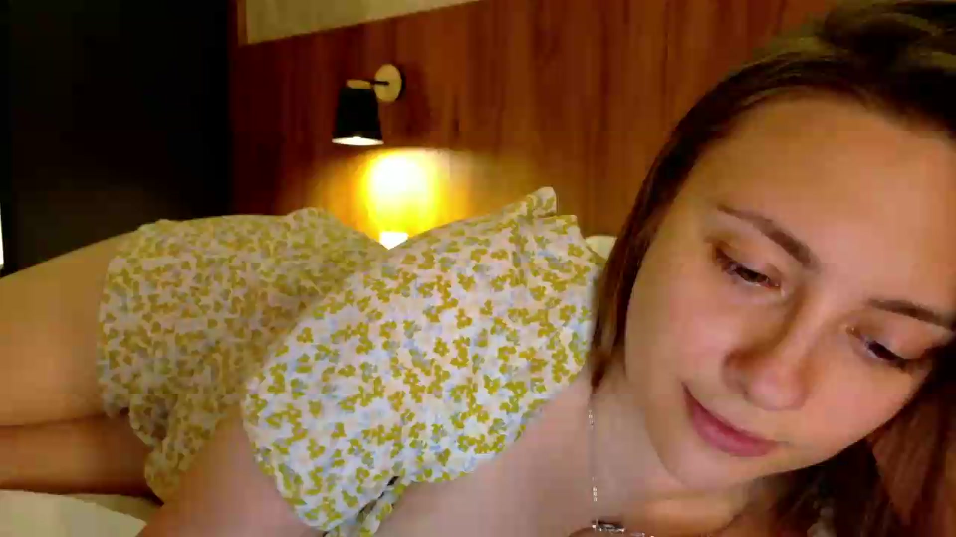 Gallery image thumbnail from QueenOfTease_'s myfreecams stream on, 06/29/2026, 07:02 image 17 of 20