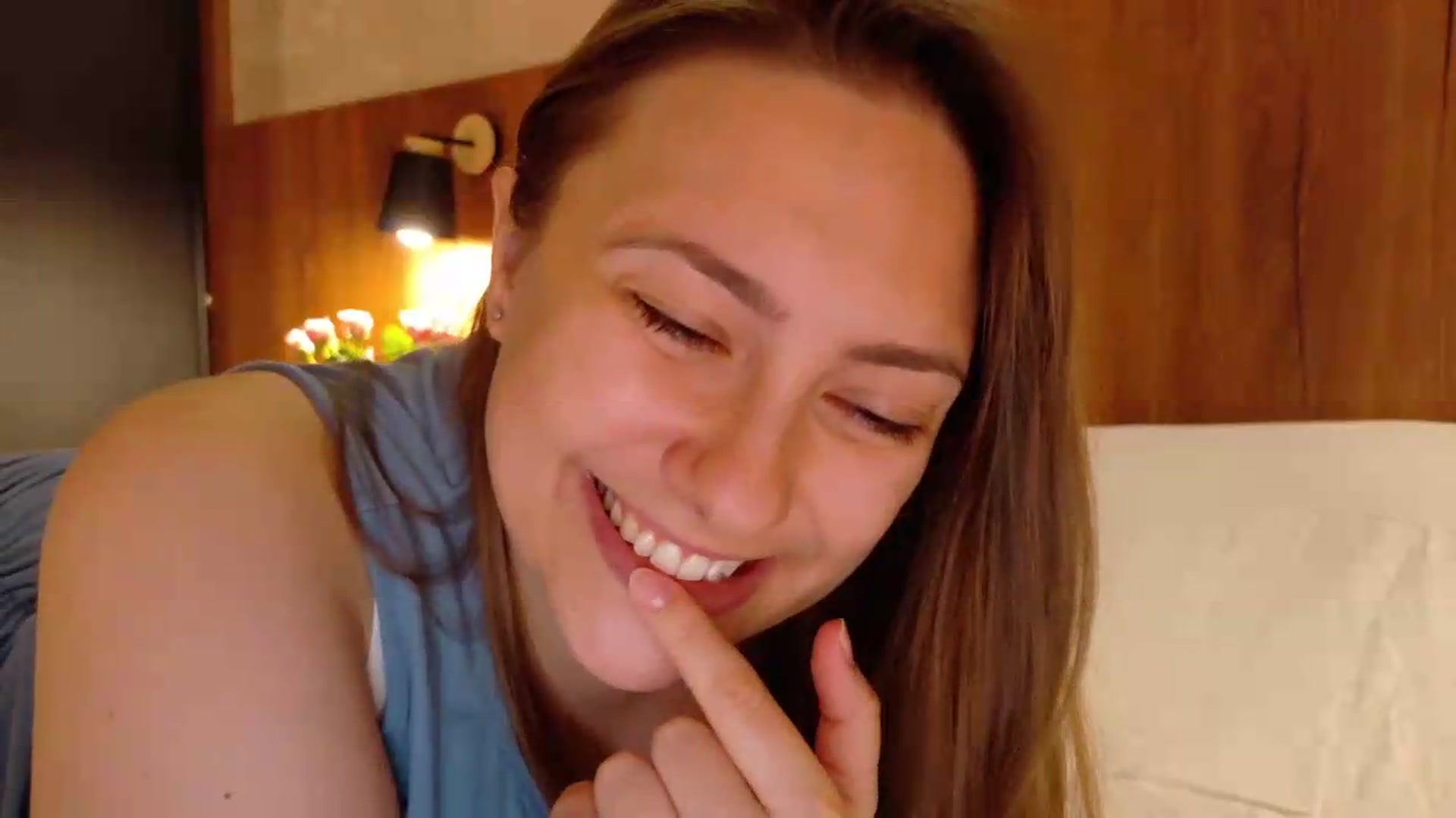 Gallery image thumbnail from QueenOfTease_'s myfreecams stream on, 07/05/2026, 06:33 image 6 of 20