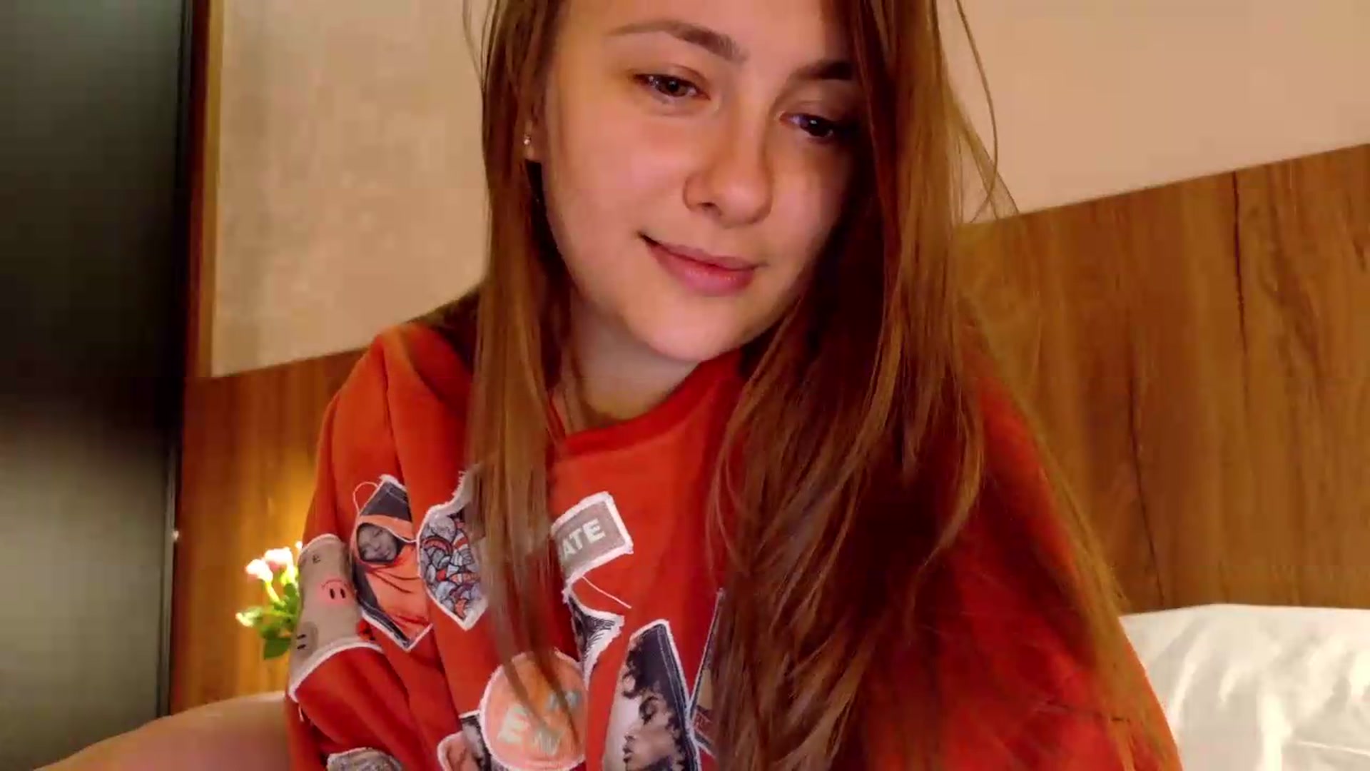 Gallery image thumbnail from QueenOfTease_'s myfreecams stream on, 07/05/2026, 08:09 image 4 of 20