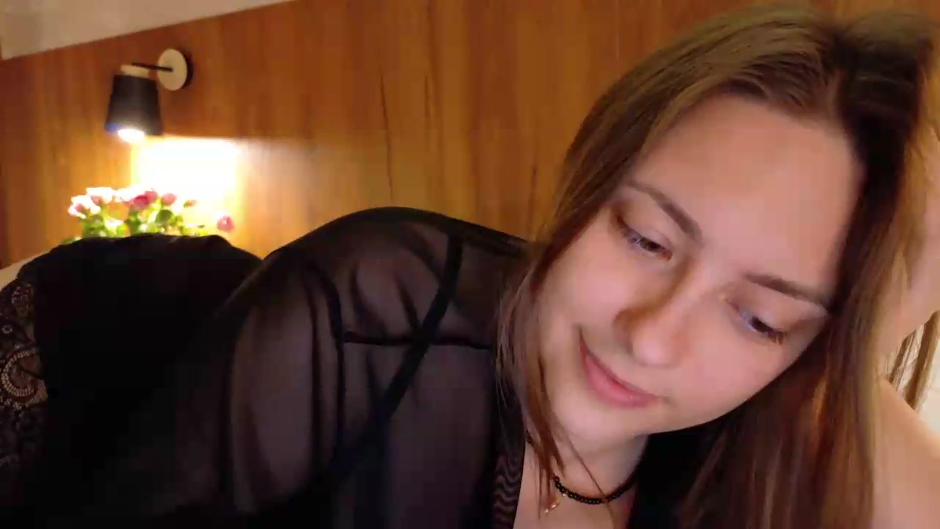 Gallery image thumbnail from QueenOfTease_'s myfreecams stream on, 07/06/2026, 06:06 image 19 of 20
