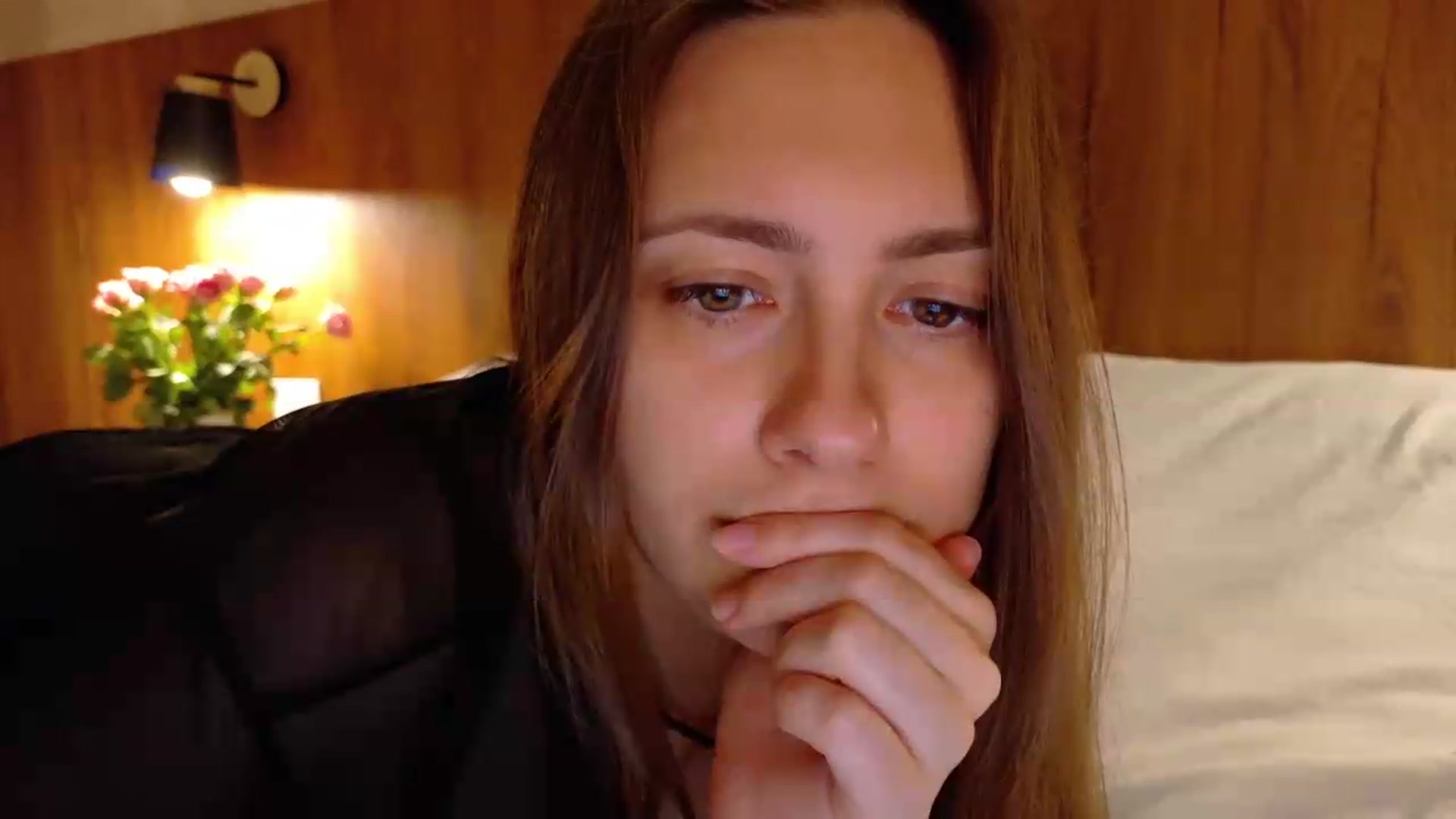 Gallery image thumbnail from QueenOfTease_'s myfreecams stream on, 07/06/2026, 06:06 image 17 of 20