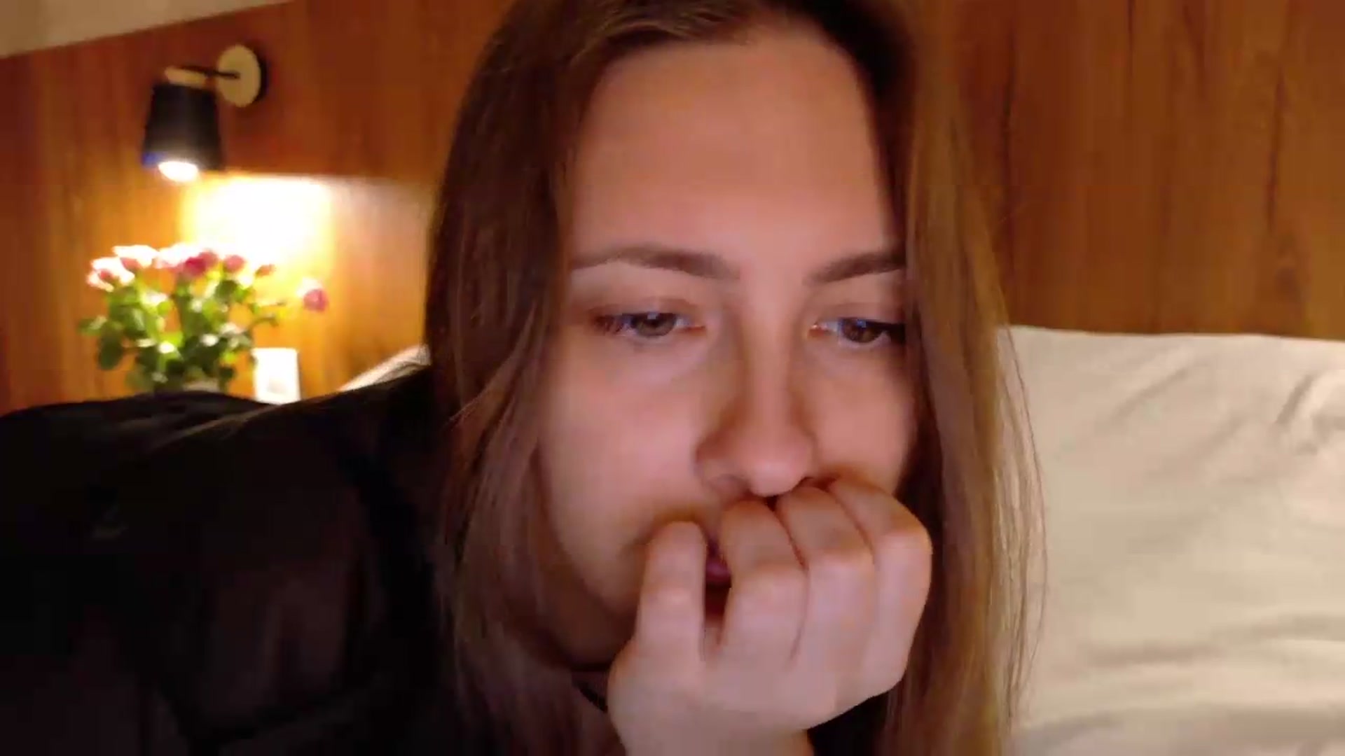 Gallery image thumbnail from QueenOfTease_'s myfreecams stream on, 07/06/2026, 06:06 image 18 of 20