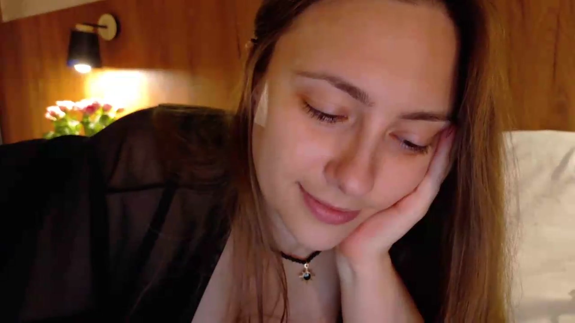 Gallery image thumbnail from QueenOfTease_'s myfreecams stream on, 07/06/2026, 06:06 image 3 of 20