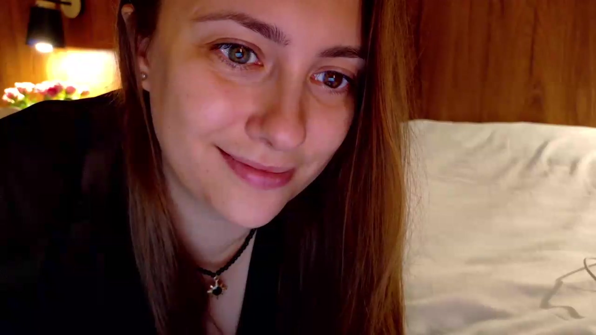 Gallery image thumbnail from QueenOfTease_'s myfreecams stream on, 07/06/2026, 06:55 image 3 of 20