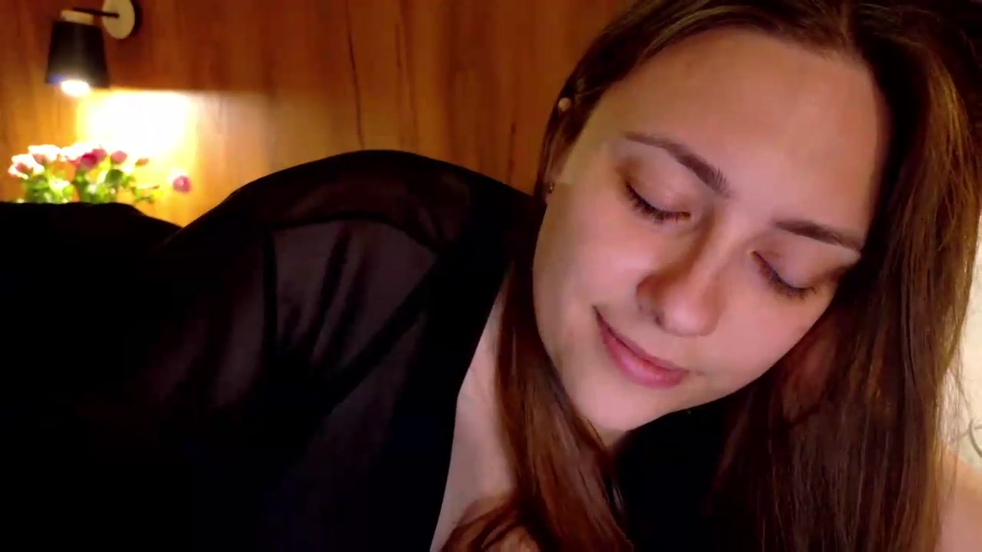 Gallery image thumbnail from QueenOfTease_'s myfreecams stream on, 07/06/2026, 06:55 image 5 of 20