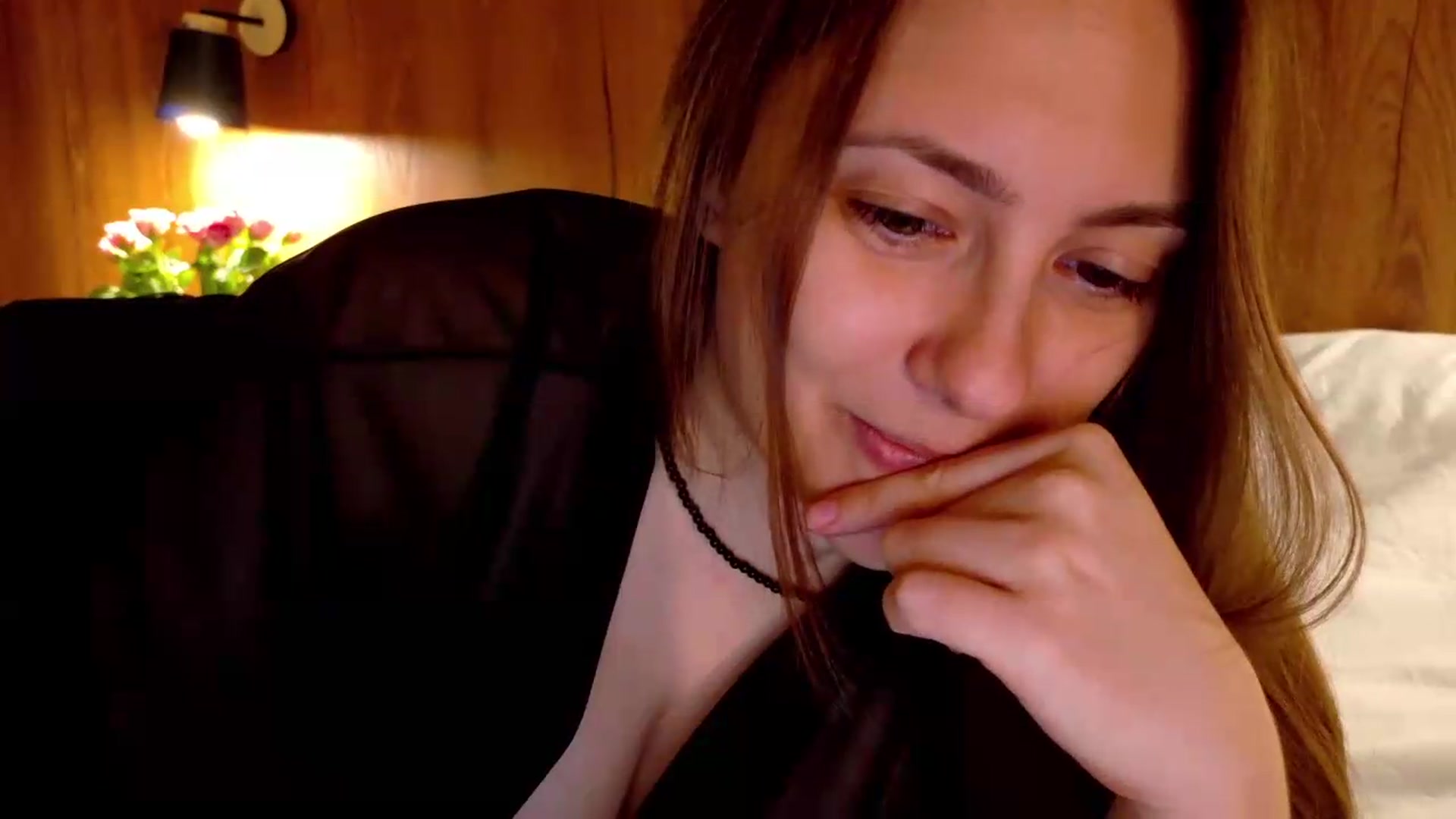 Gallery image thumbnail from QueenOfTease_'s myfreecams stream on, 07/06/2026, 07:37 image 2 of 20