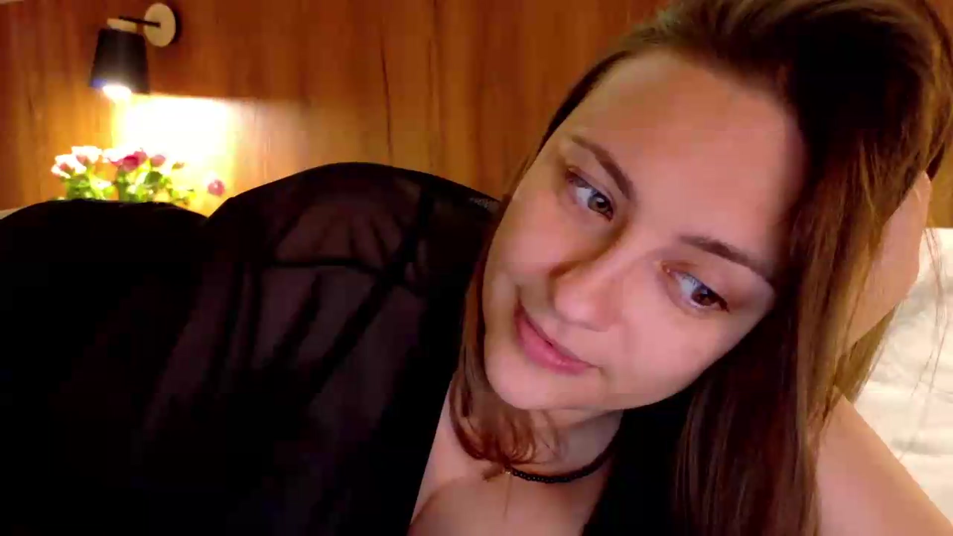 Gallery image thumbnail from QueenOfTease_'s myfreecams stream on, 07/06/2026, 07:37 image 16 of 20