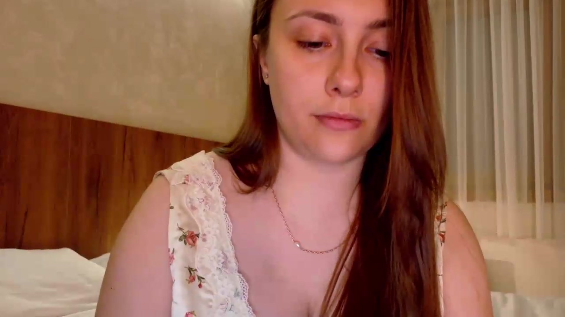 Gallery image thumbnail from QueenOfTease_'s myfreecams stream on, 07/11/2026, 08:07 image 5 of 20