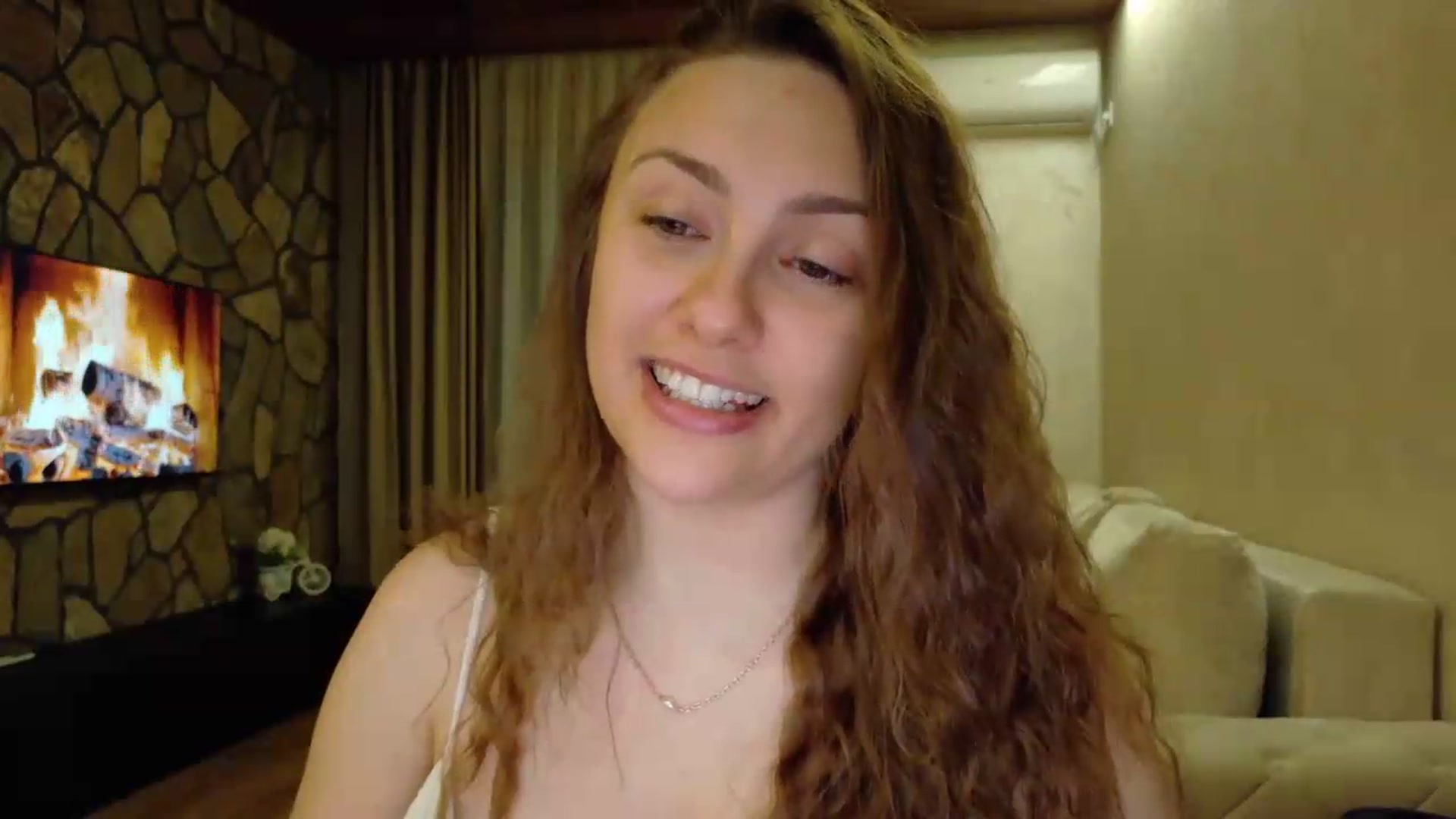 Gallery image thumbnail from QueenOfTease_'s myfreecams stream on, 07/12/2026, 06:40 image 9 of 20